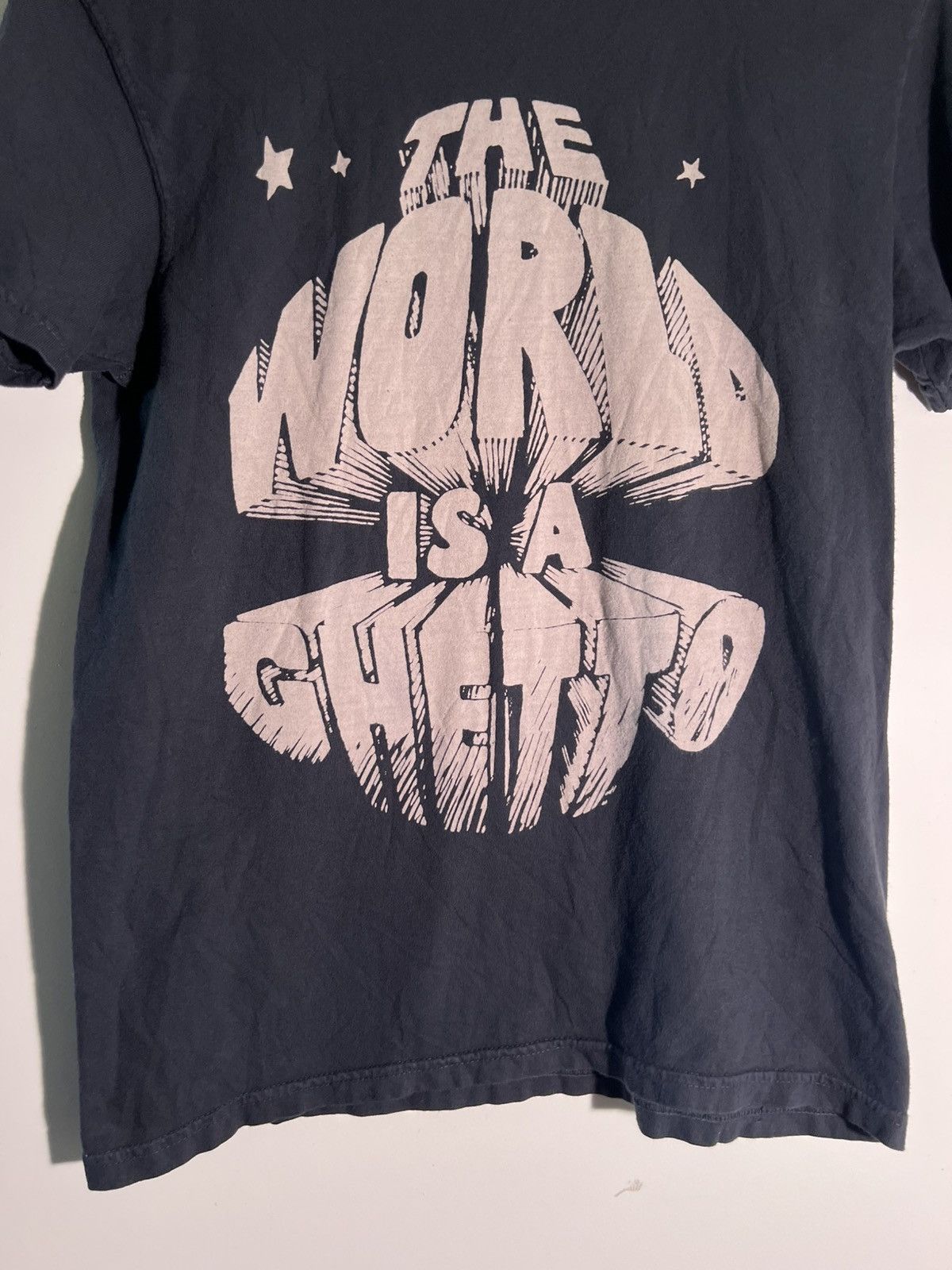 Band Tees Y2K 2000’s VTG Vintage WAR The World Is A Ghetto Band Shirt Size US S / EU 44-46 / 1 - 3 Thumbnail
