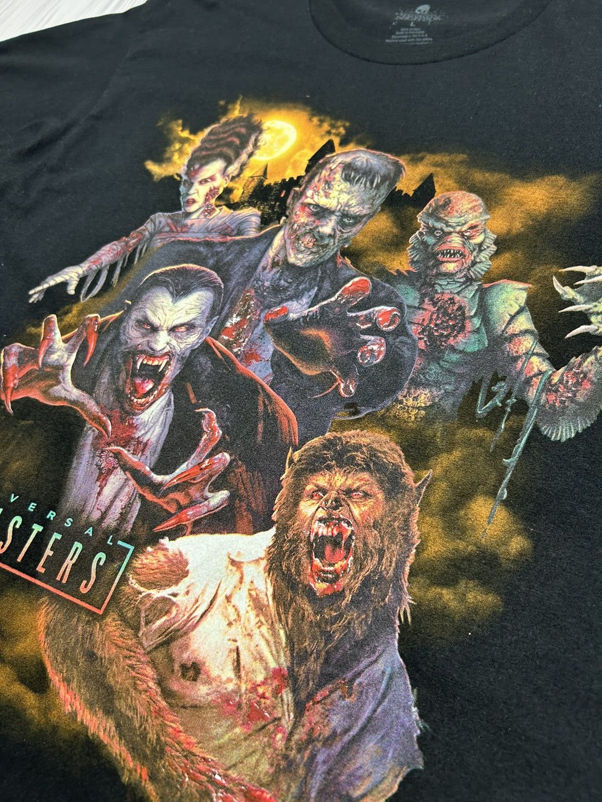 Expert Horror × Vintage Halloween Horror Universal Studios Monsters 2019 T-Shirt Size US L / EU 52-54 / 3 - 5 Thumbnail