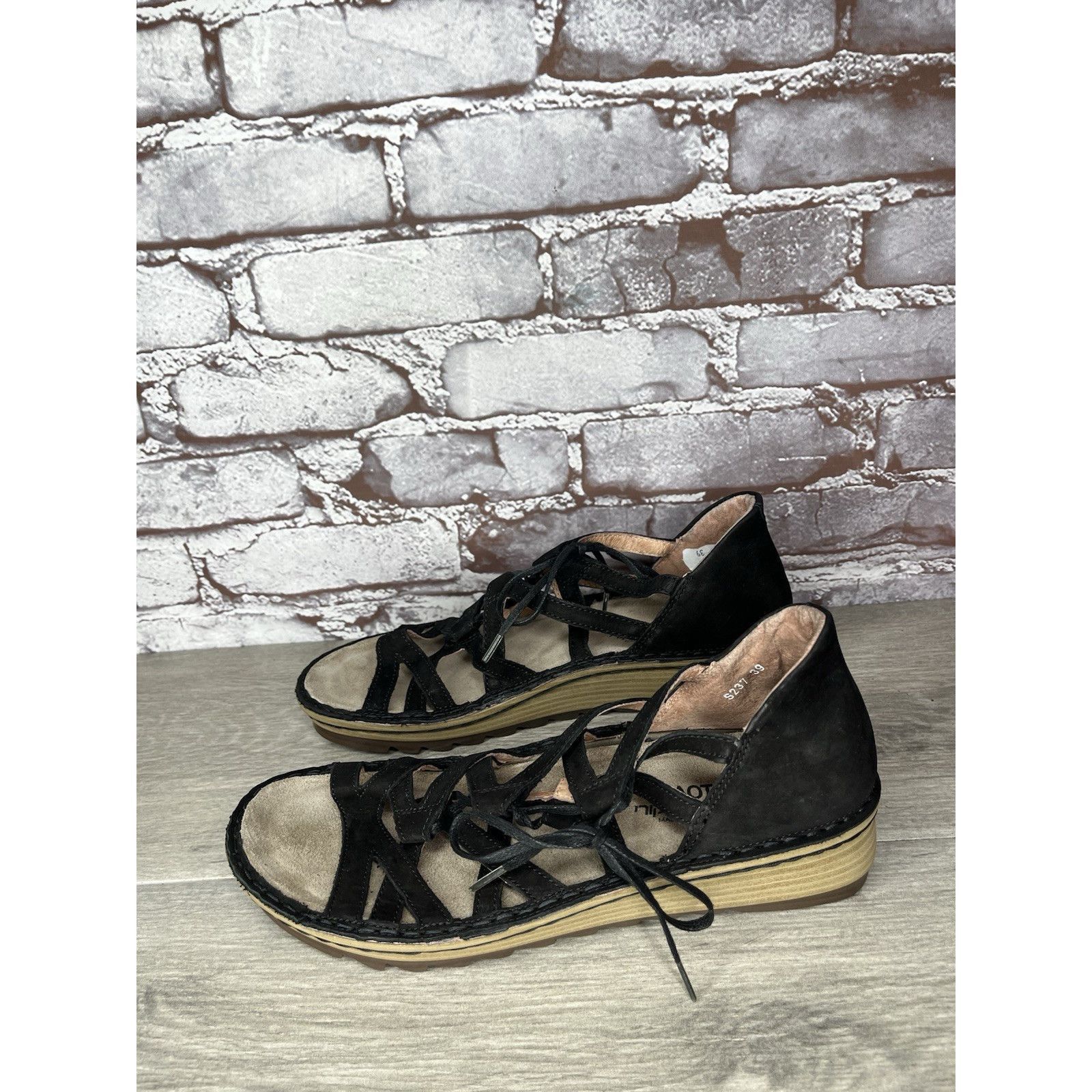 Nat Nast Naot Black Suede Leather Lace Up Open Toe Wedge Sandals Wome Size US 8.5 / IT 38.5 - 2 Thumbnail