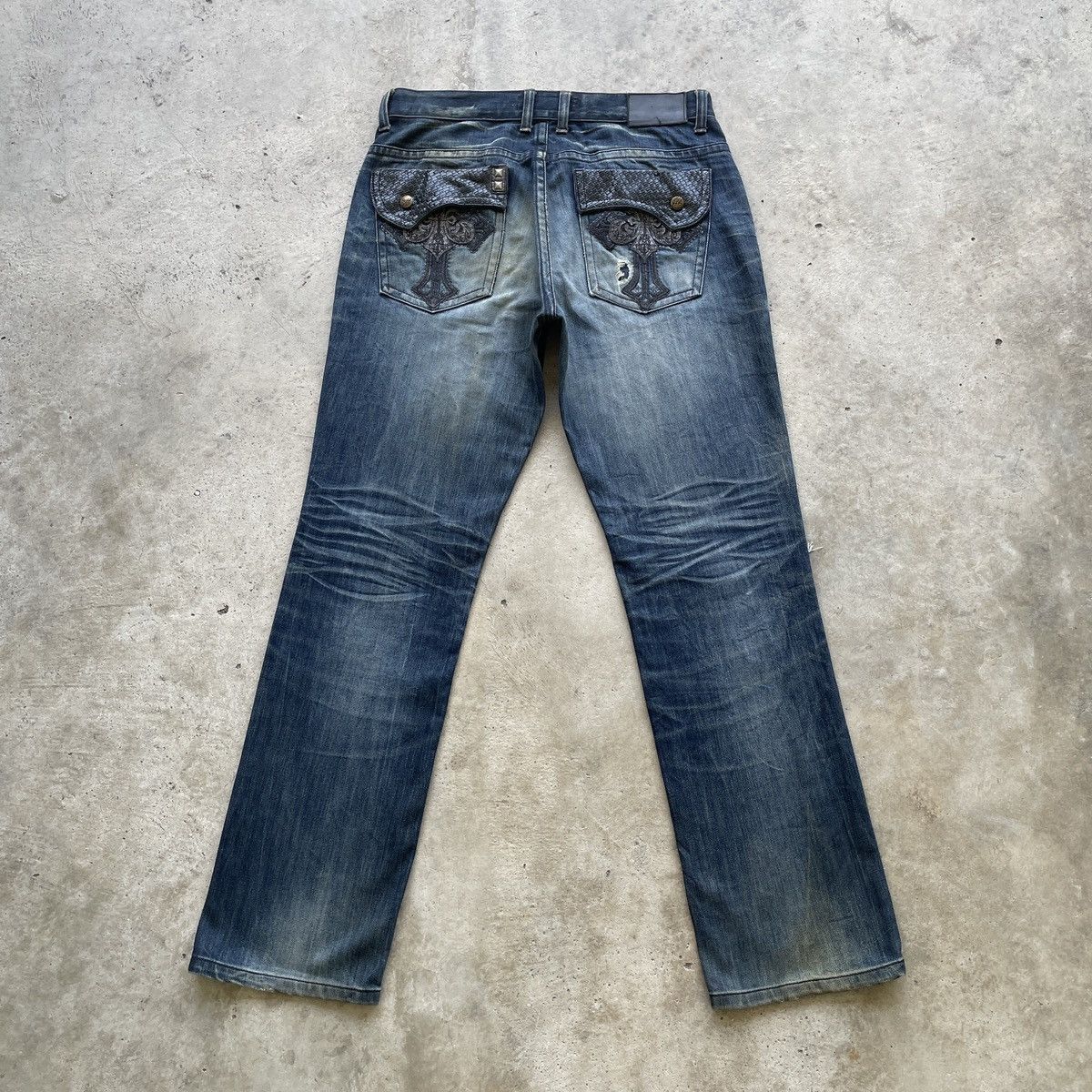 Japanese Brand Vintage Japan Jeans Distressed Faded Denim Pants RARE W34 Size US 34 / EU 50 - 1 Thumbnail