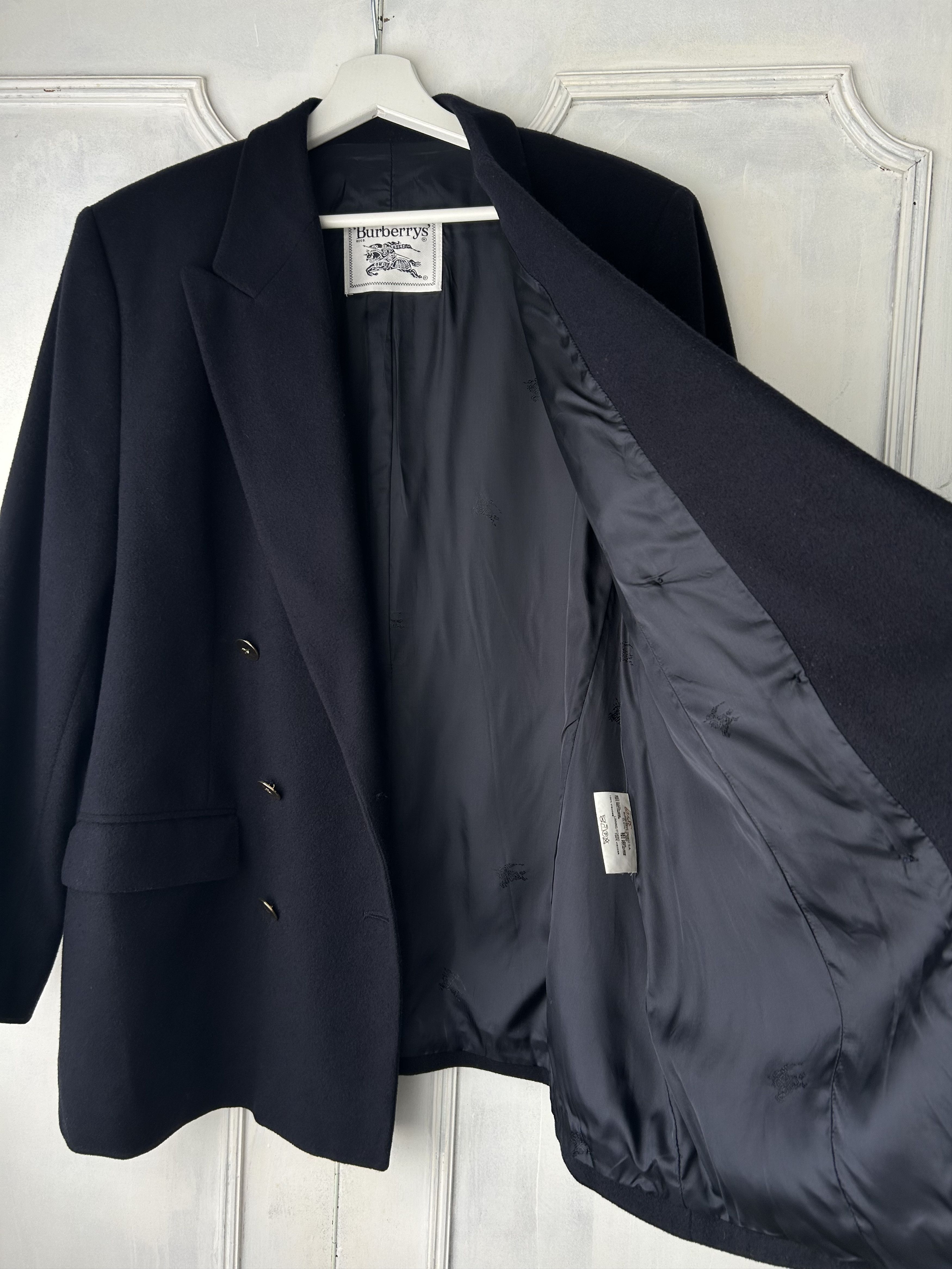 Burberry Burberrys Double-Breasted Wool Blazer with Gold Buttons Size L / US 10 / IT 46 - 5 Thumbnail