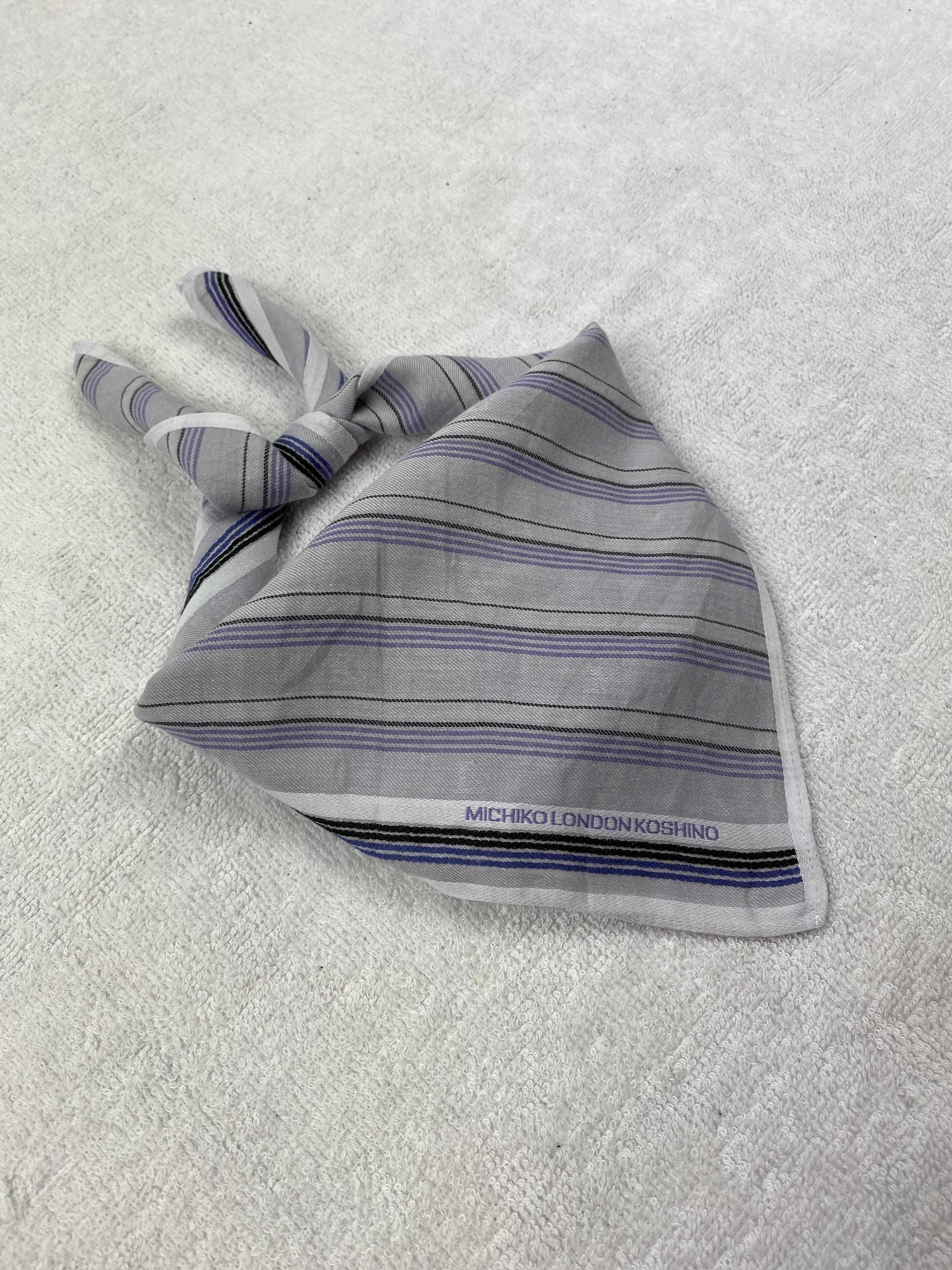 Michiko Koshino London × Vintage Michiko Koshino London Handkerchief / Bandana Size ONE SIZE - 2 Thumbnail