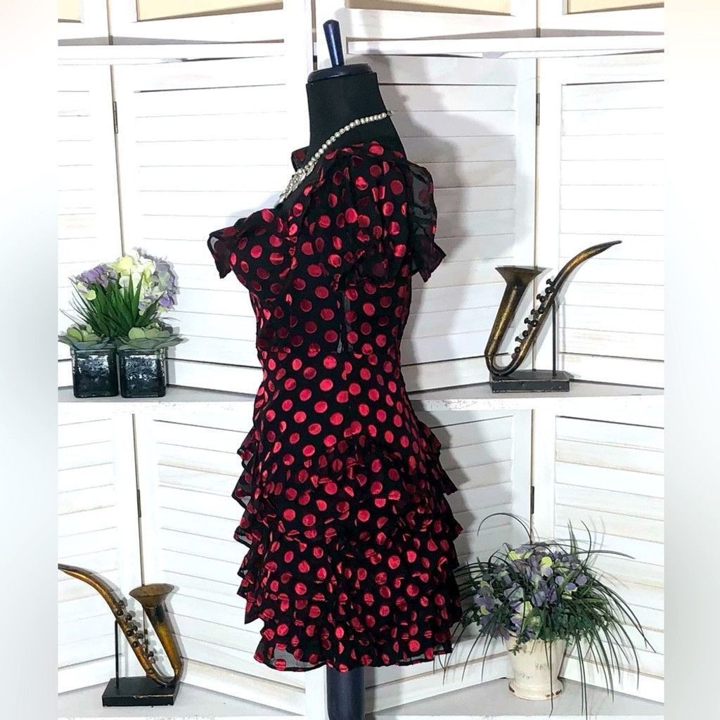 Lovers and Friends Lovers + Friends mini dress black red dot tiered ruffles M Size L / US 10 / IT 46 - 5 Thumbnail
