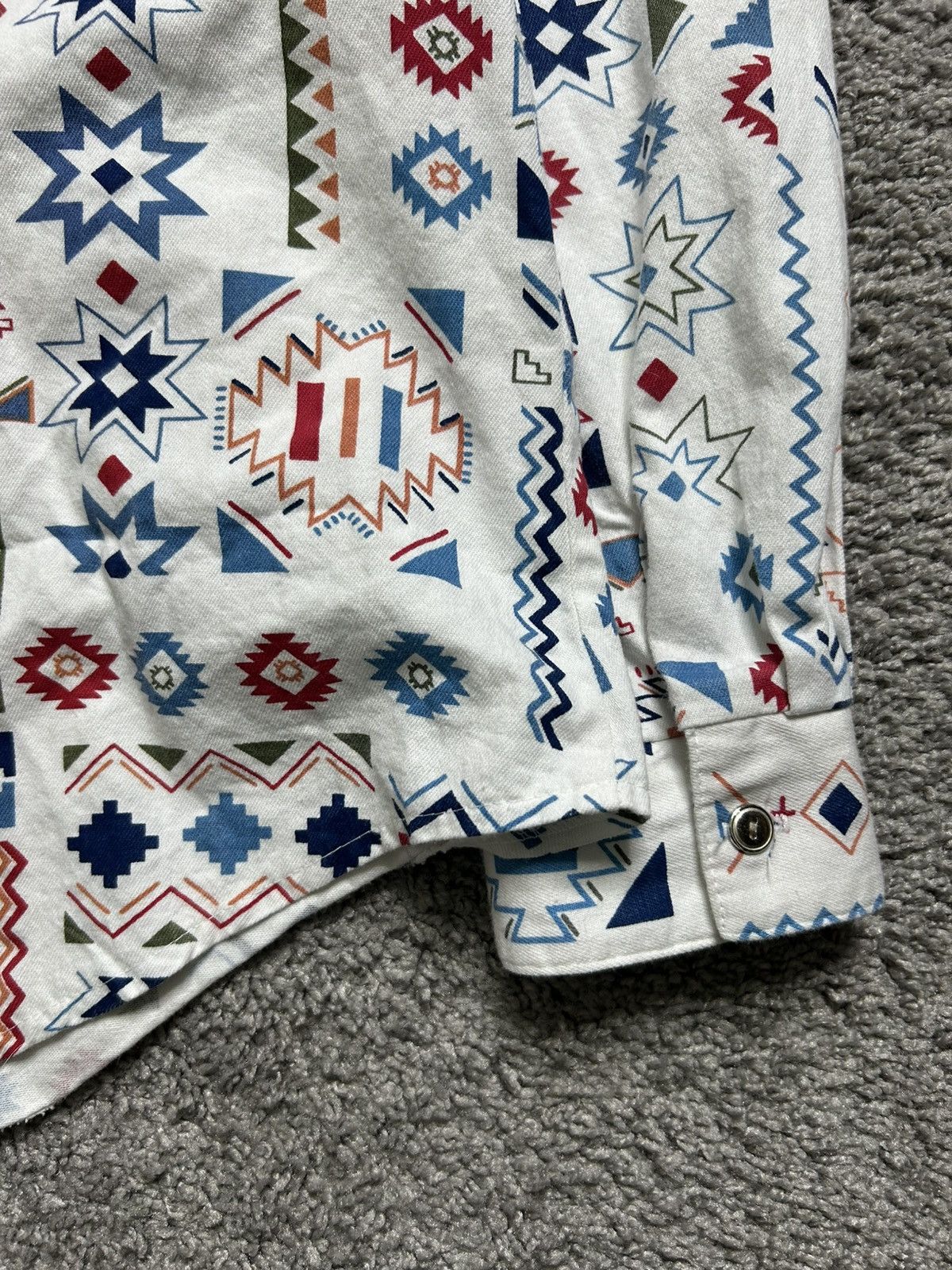 Vintage Vintage 80s/90s Roughrider Aztec Tribal Western Button Up Size US XL / EU 56 / 4 - 5 Thumbnail