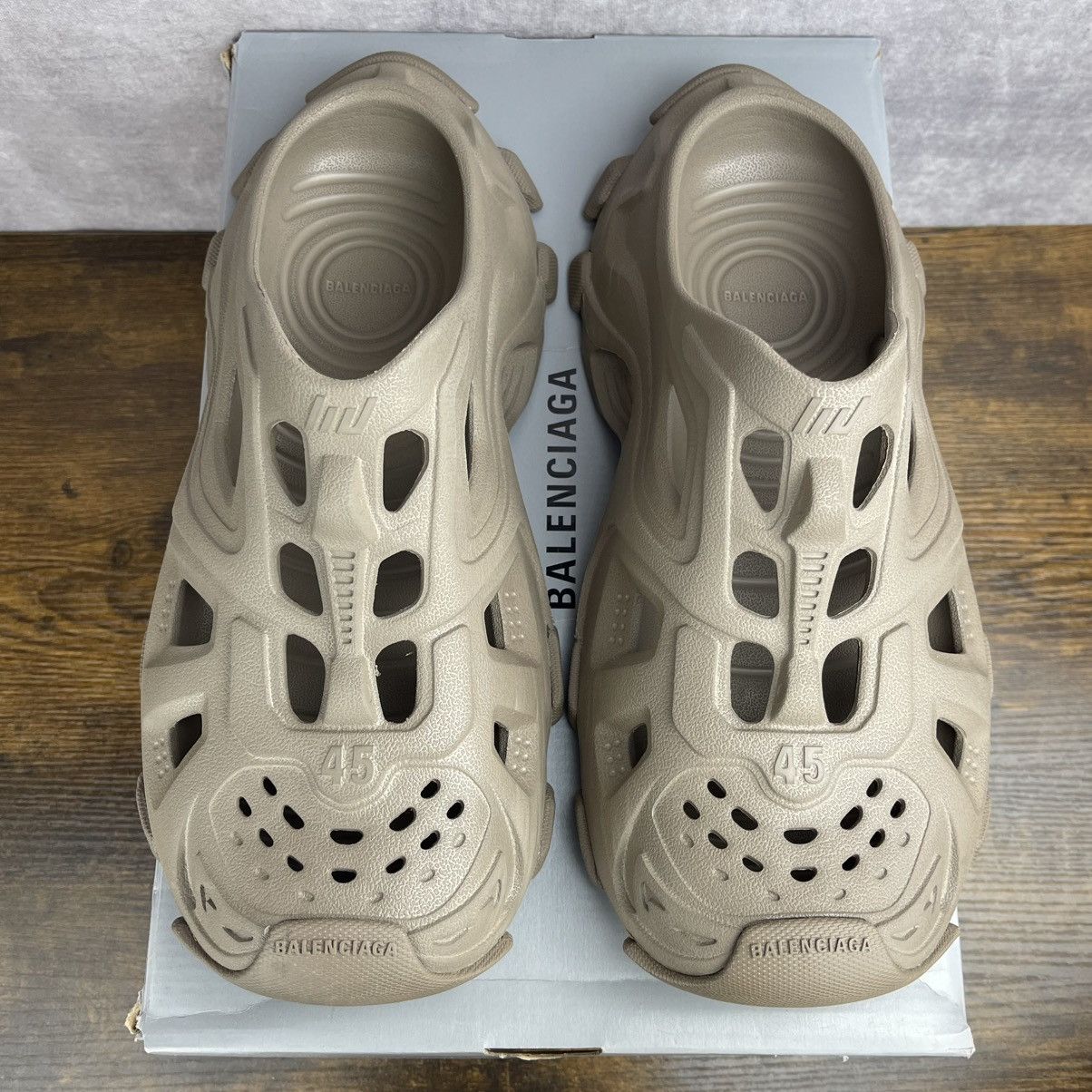 Balenciaga NEW Balenciaga HD Mule Dark Beige Mens Designer Slip-On Shoe Size US 12 / EU 45 - 5 Thumbnail