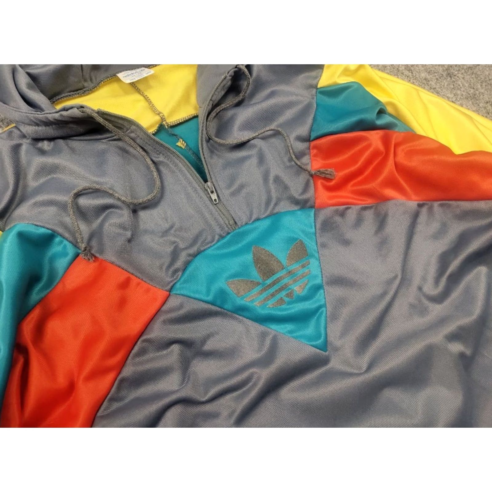 Adidas VINTAGE Rare Adidas Original Retro Track Zip Hoodie Size US M / EU 48-50 / 2 - 7 Thumbnail