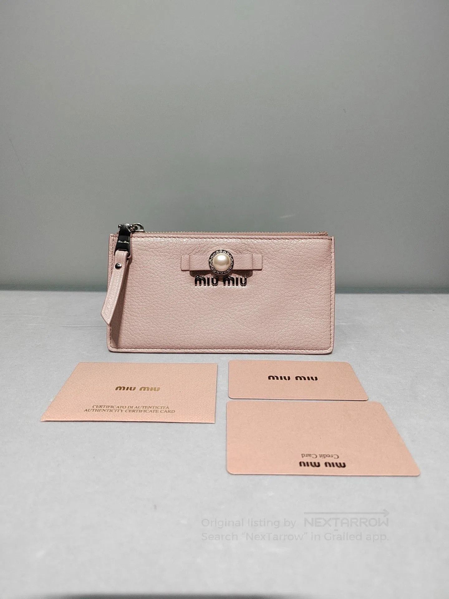Miu Miu Miu Miu Pink Sheepskin Pearl Bow Coin Purse. Size ONE SIZE - 1 Thumbnail