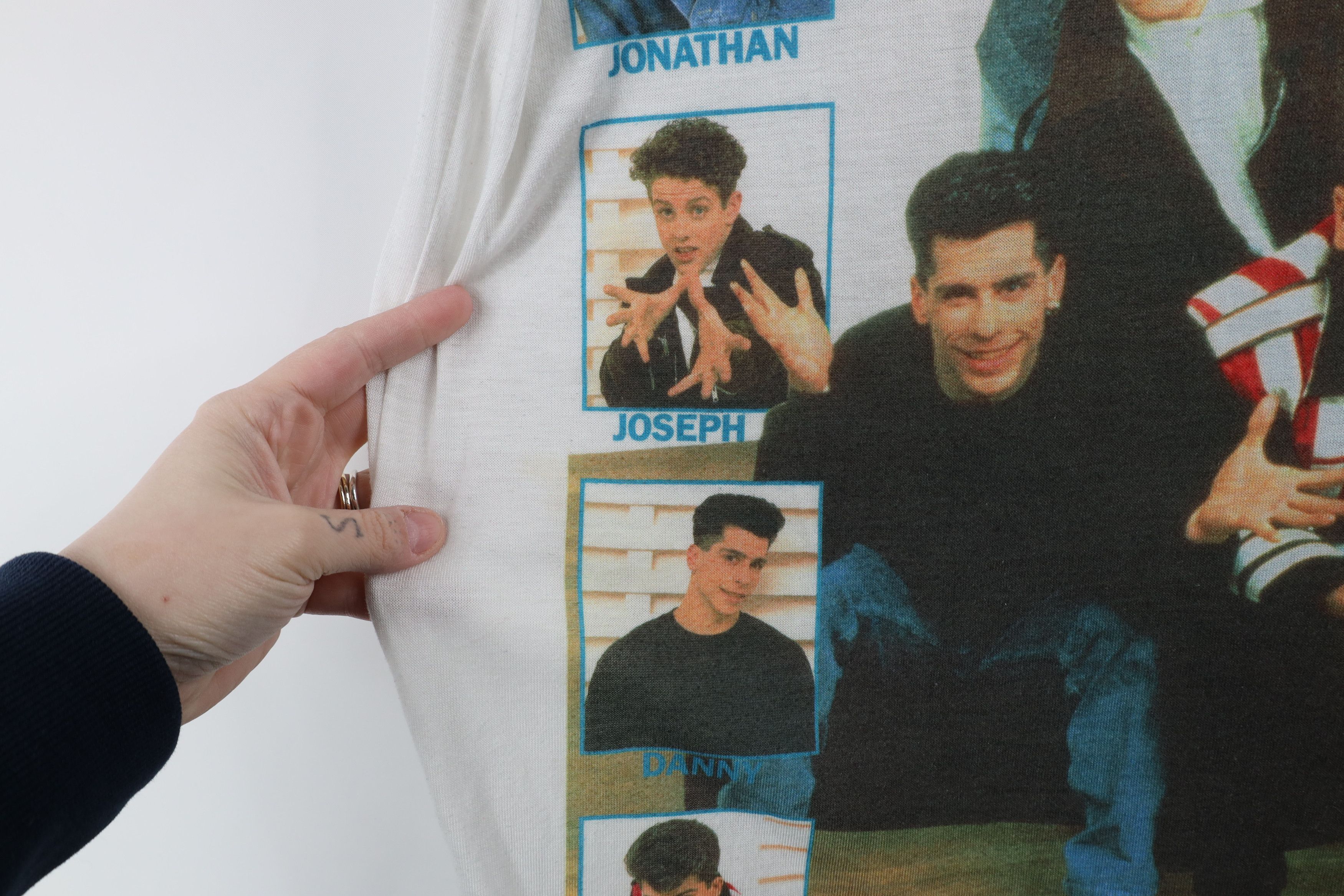 Vintage Vintage 90s NKOB New Kids on the Block Sleep Night T-Shirt Size ONE SIZE - 5 Thumbnail