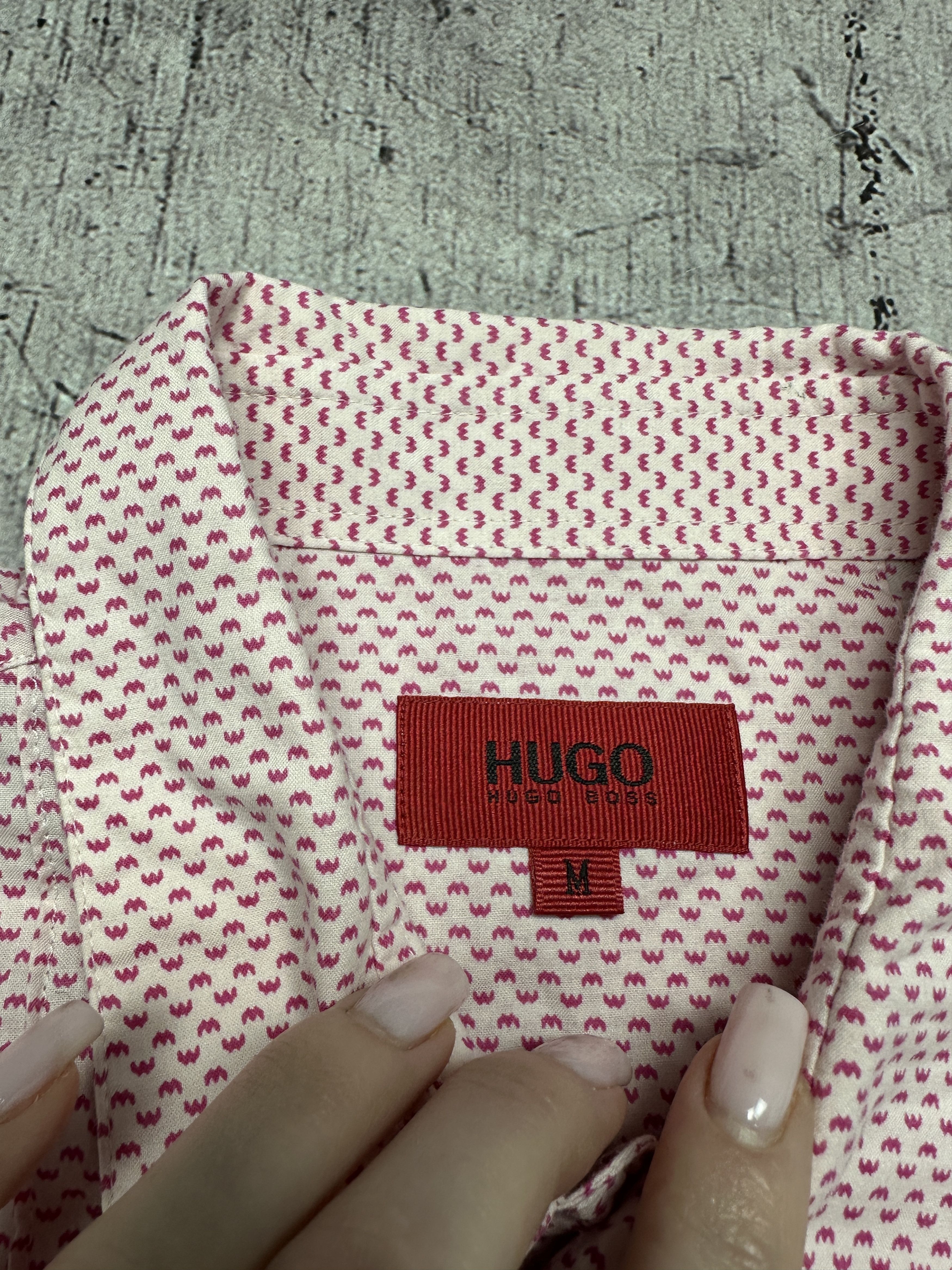 Hugo Boss Hugo Boss Mens Short Sleeve Shirt Size US M / EU 48-50 / 2 - 3 Thumbnail