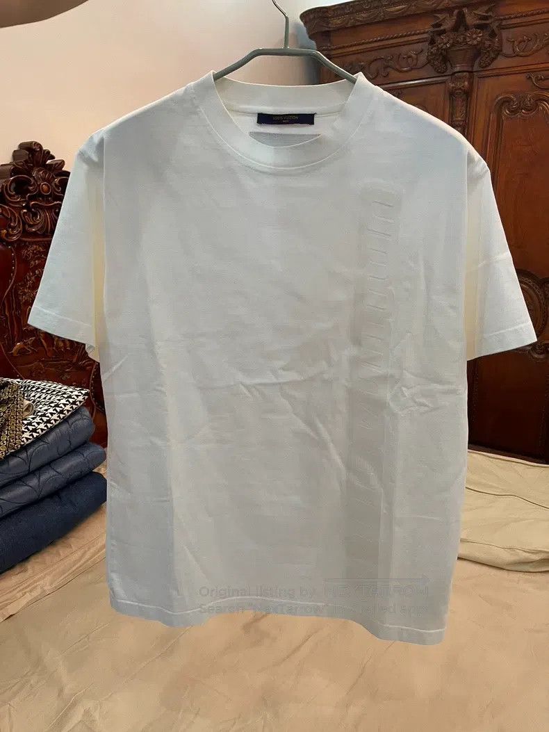 Louis Vuitton Louis Vuitton short sleeves Size US M / EU 48-50 / 2 - 1 Thumbnail