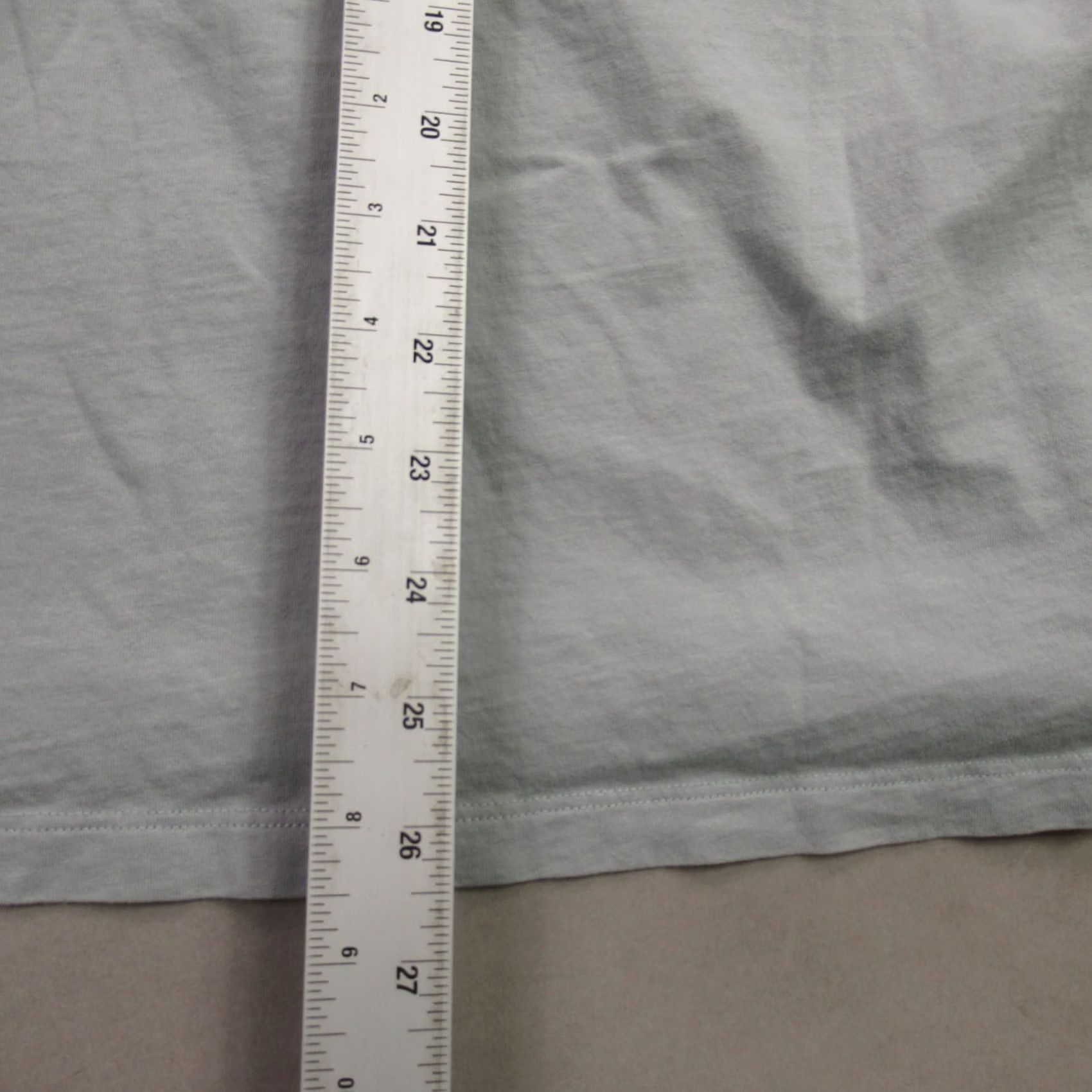 Vineyard Vines Vineyard Vines Men's Gray Short Sleeve T-Shirt | Size M | Logo Whale | Crew Neck | 100% Cotton | Regular Fit Size US M / EU 48-50 / 2 - 8 Thumbnail