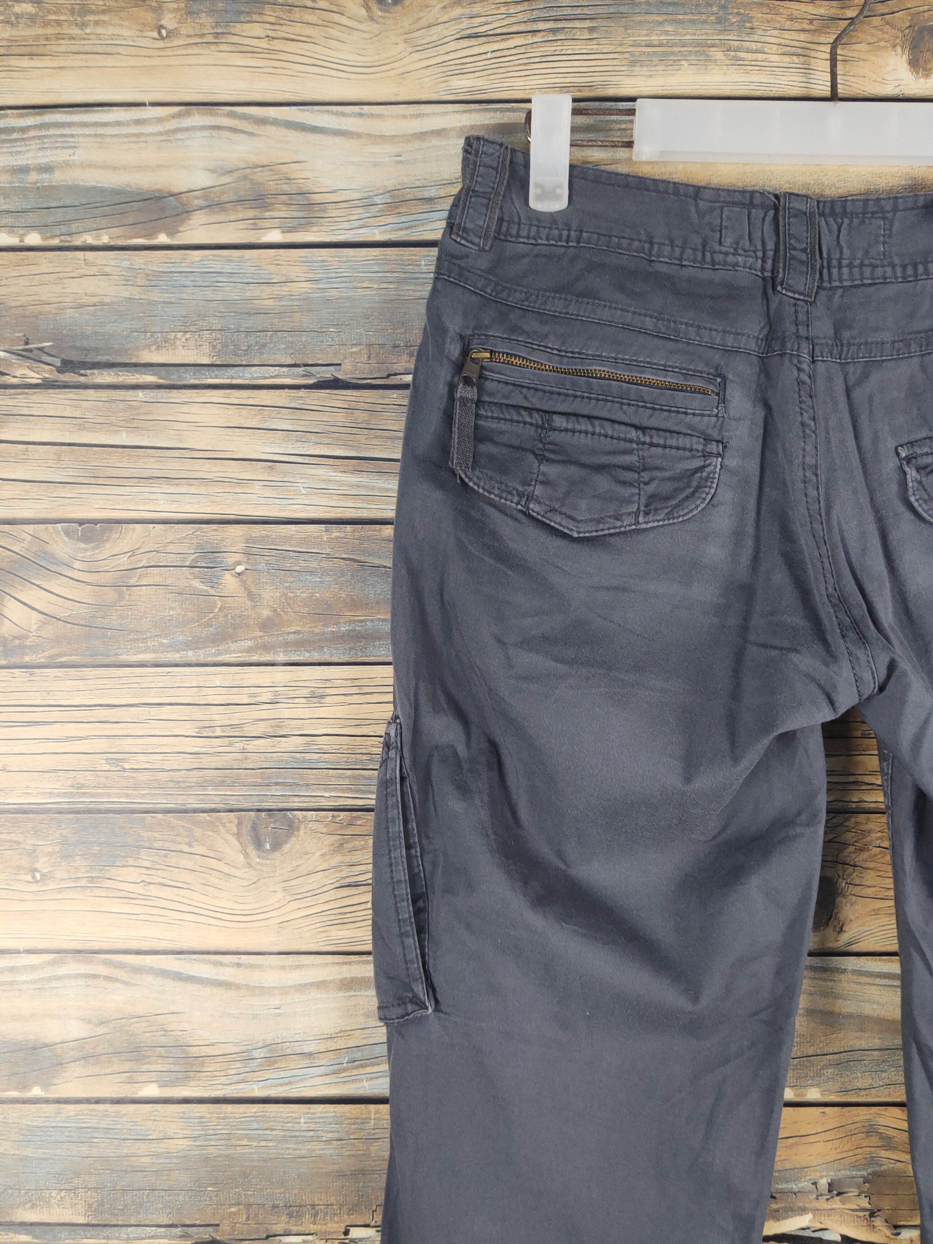 L.O.G.G. DL L.O.G.G H&M Dark Gray Multipocket Joggers #1575 Size 27" / US 4 / IT 40 - 8 Thumbnail