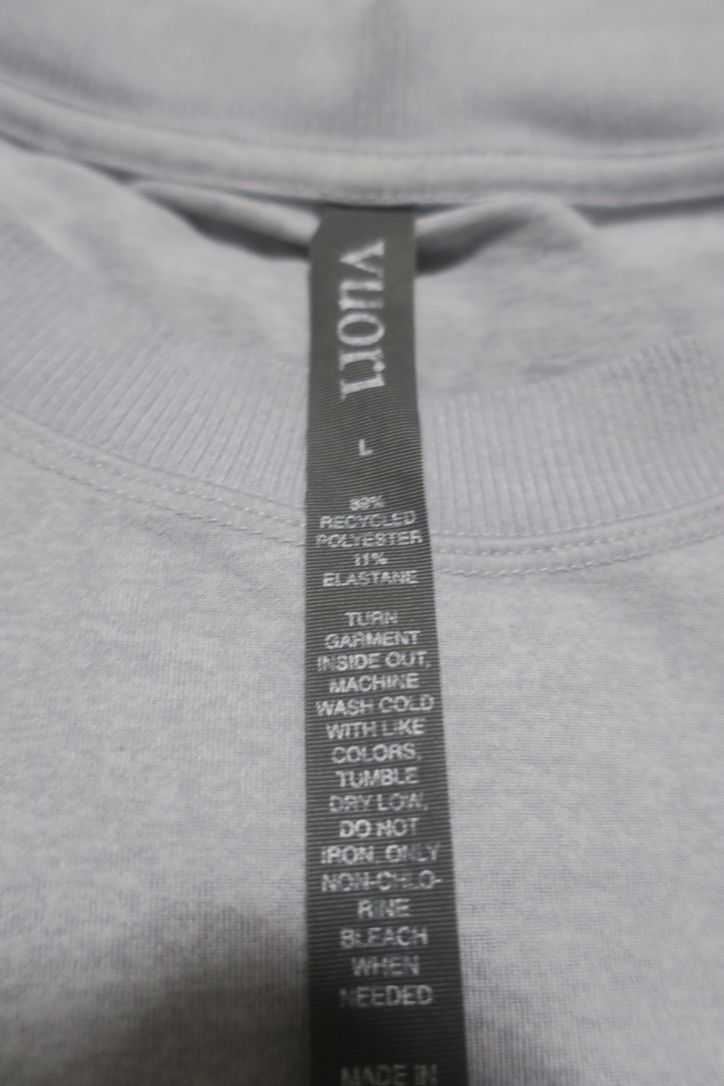 Vuori Men's Long Sleeve Soft Stretch Pullover Size US L / EU 52-54 / 3 - 2 Thumbnail