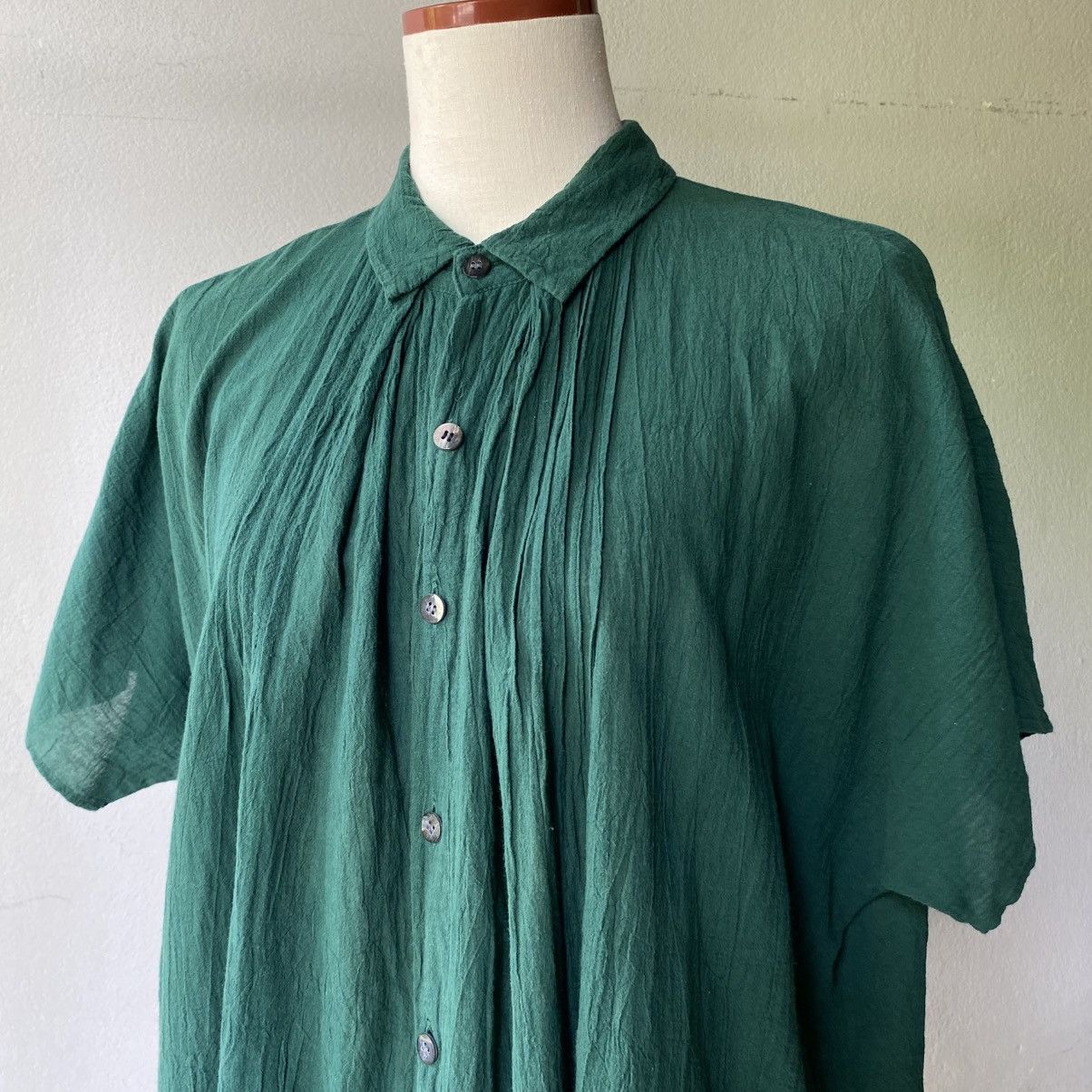 Issey Miyake Plantation Dark Green Pleated Short Sleeve Shirt Size M / US 6-8 / IT 42-44 - 16 Thumbnail