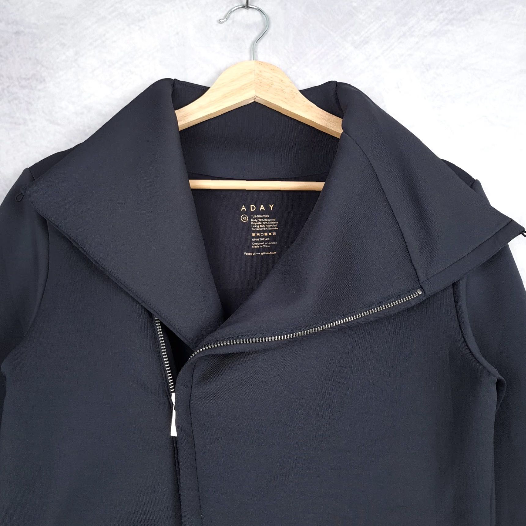 Vintage VINTAGE ADAY Up In The Air Jacket Womens XS Blue Scuba Asymmetrical Zip Biker Jacket Size XS / US 0-2 / IT 36-38 - 4 Thumbnail