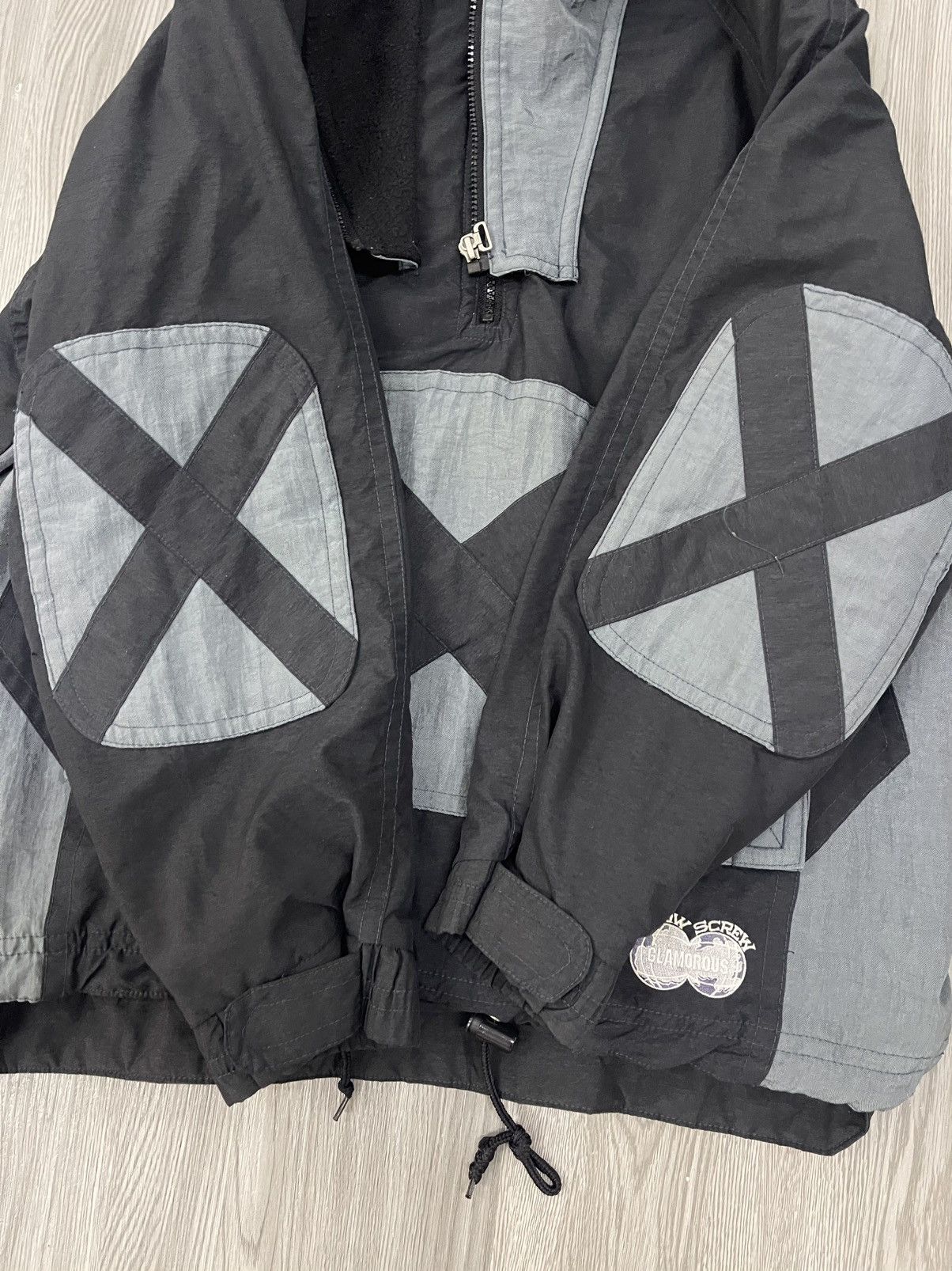 Japanese Brand 90s Snow Screw Glamorous Black Grey Half Zipper Pullover Size US L / EU 52-54 / 3 - 10 Thumbnail