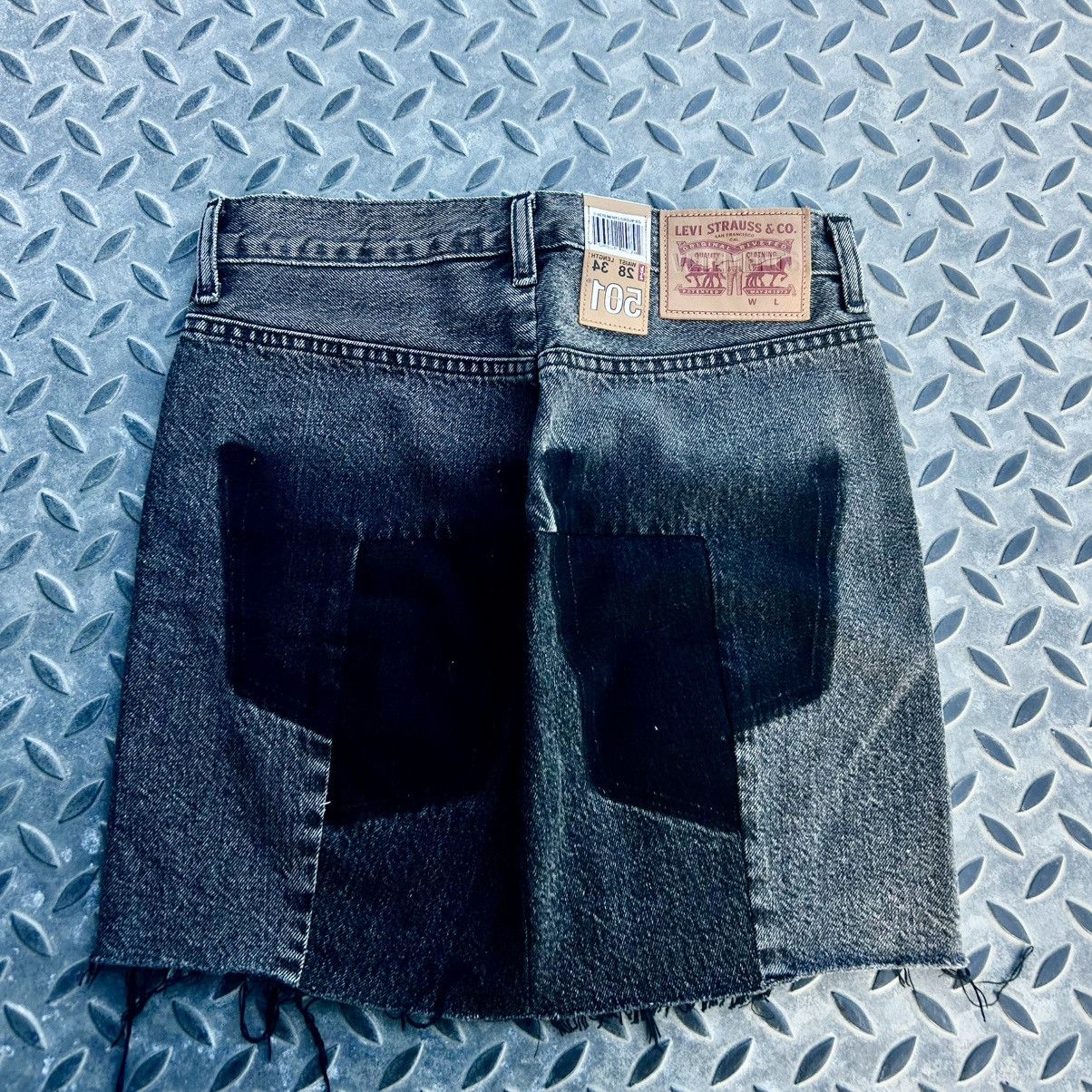 Levi's × Vetements Levi's x Vetements 2018 Size 28" / US 6 / IT 42 - 1 Thumbnail