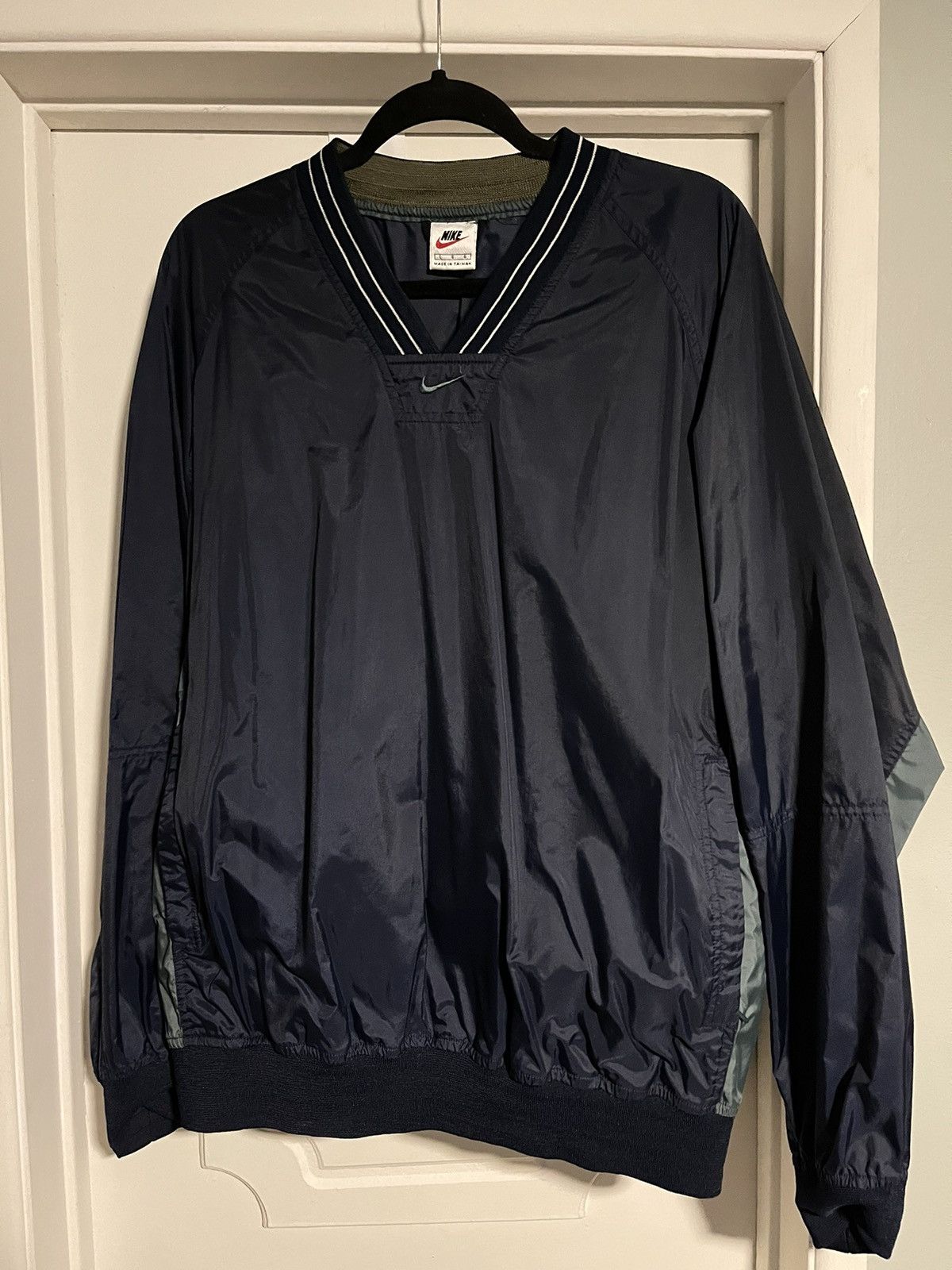 image of Nike Windbreaker Pullover in Forest/Navy, Men's (Size Large)