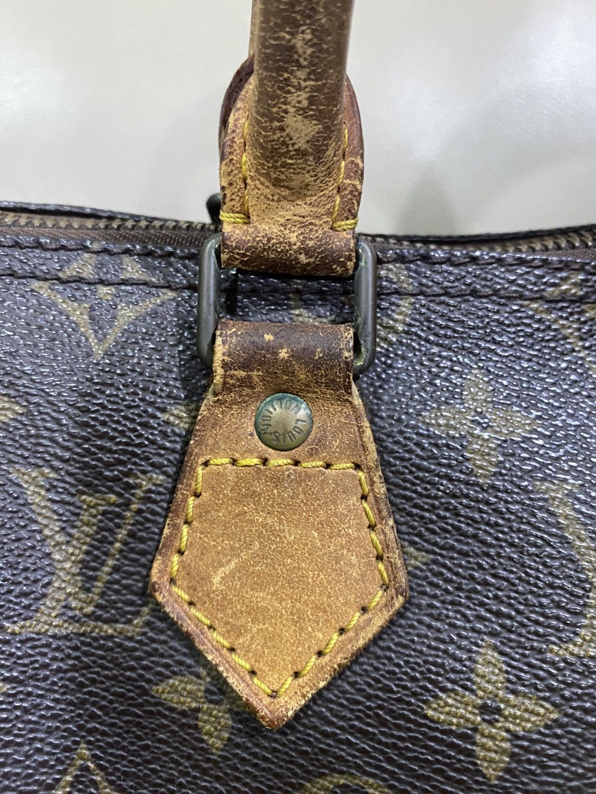 Louis Vuitton Authentic Vintage Louis Vuitton Monogram Speedy 30 Size ONE SIZE - 4 Thumbnail
