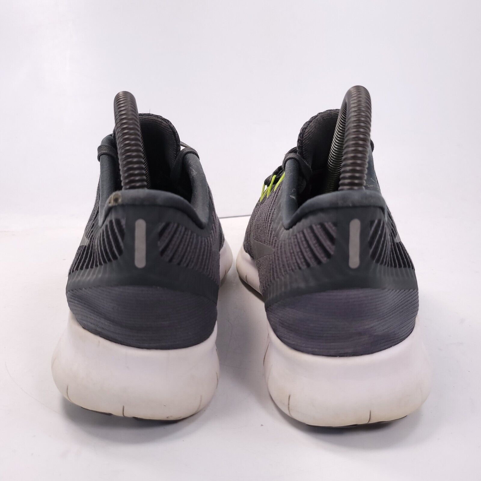 Nike Nike Free RN CMTR Shoe Womens Size 7 831511-008 Black White Size US 7 / IT 37 - 3 Thumbnail