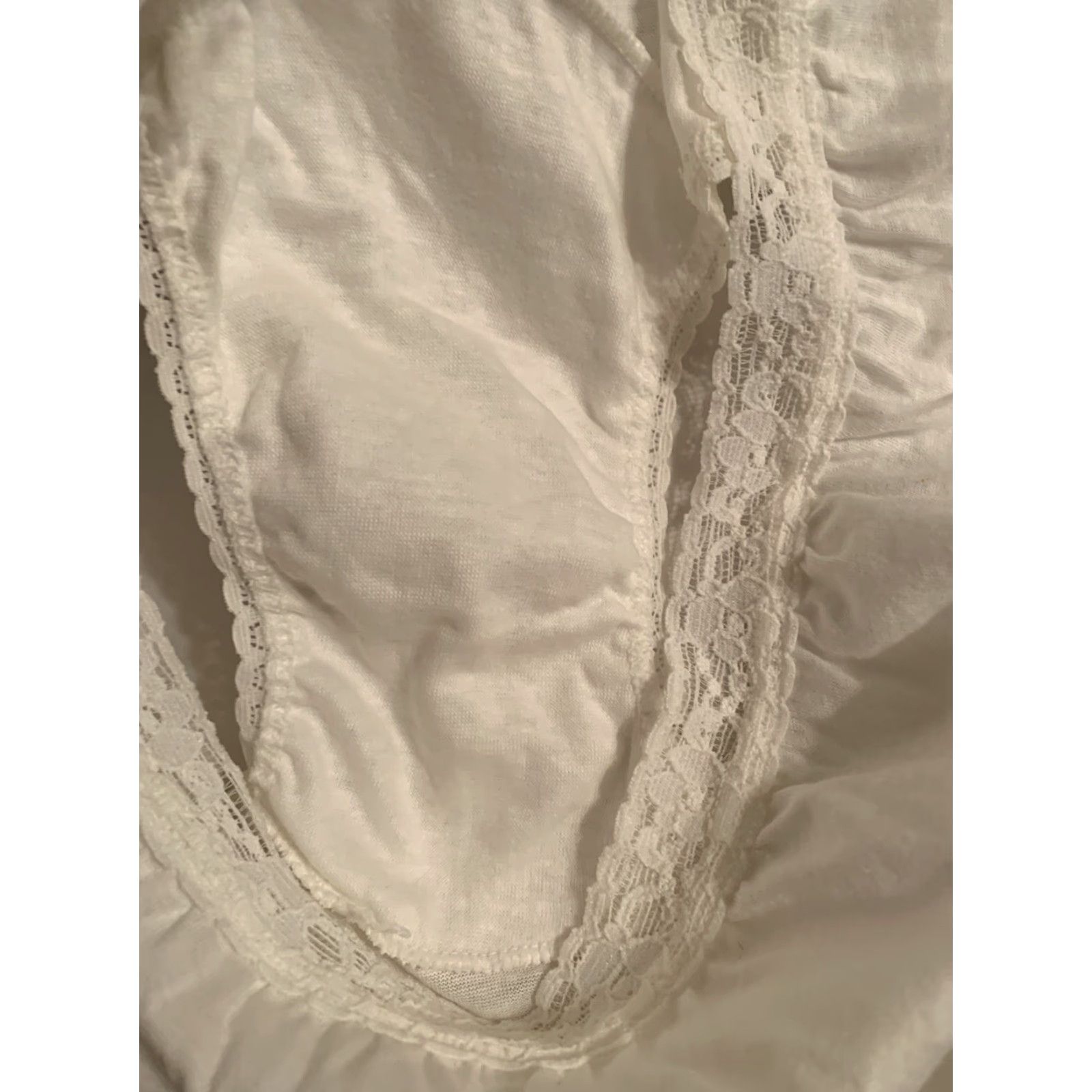 Vintage VINTAGE Amply Sized White Cotton Lace Trim Full Brief Panties Plus Sz 22/24 NOS Made in USA Womens Granny 1970s? Size 40" / US 18 - 4 Thumbnail