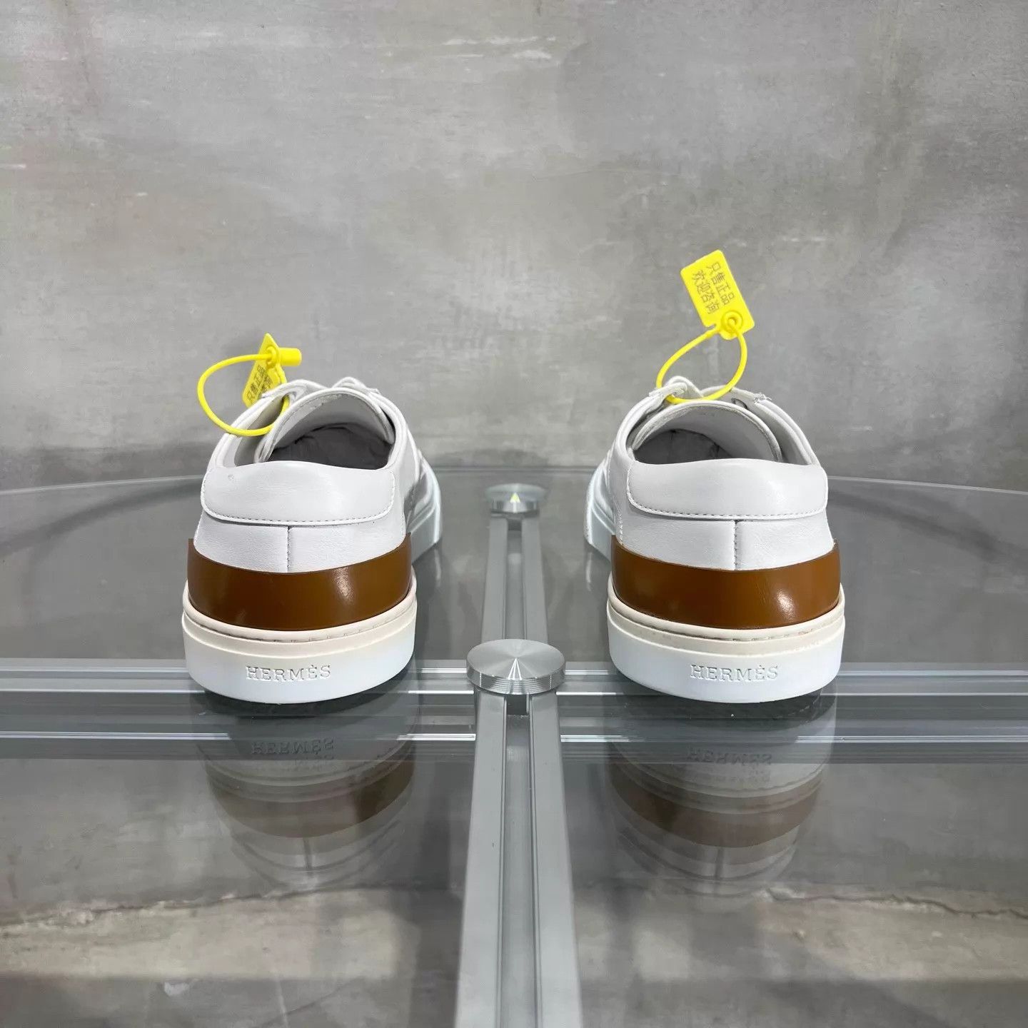 Hermes HERMES white and brown sneakers size 41 Size US 8 / EU 41 - 6 Thumbnail