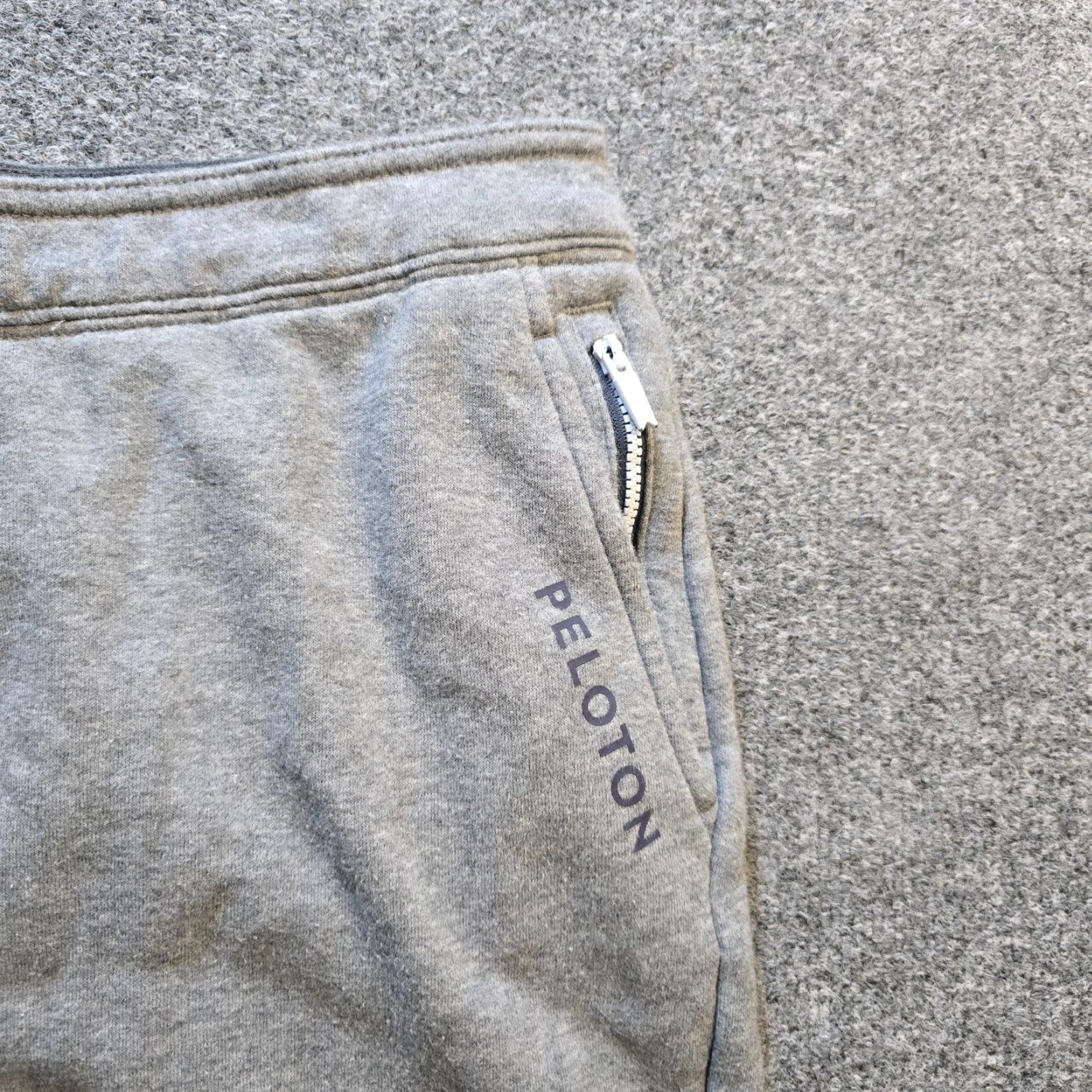 Vintage Peloton Sweatpants Mens XL Gray Joggers Lounge Athletic Casual Tapered Inseam 28 in Pockets Elastic Waist Activewear Athleisure Sports Statement Size US 36 / EU 52 - 3 Thumbnail