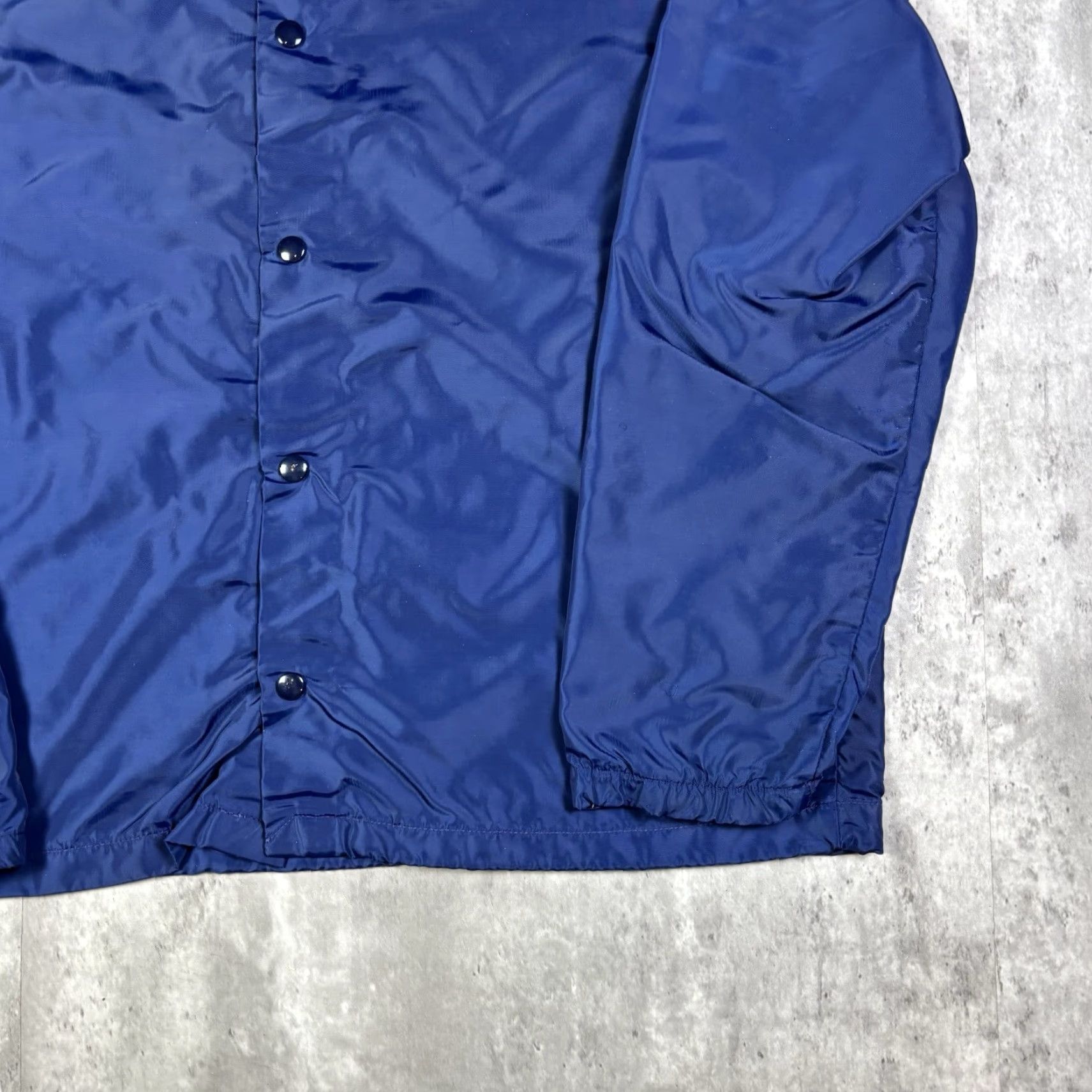 Champion VINTAGE Champion Windbreaker Jacket Mens XL Blue Nylon Softshell Lined Button Snap Workwear 60s USA College Football Basketball Size US XL / EU 56 / 4 - 3 Thumbnail