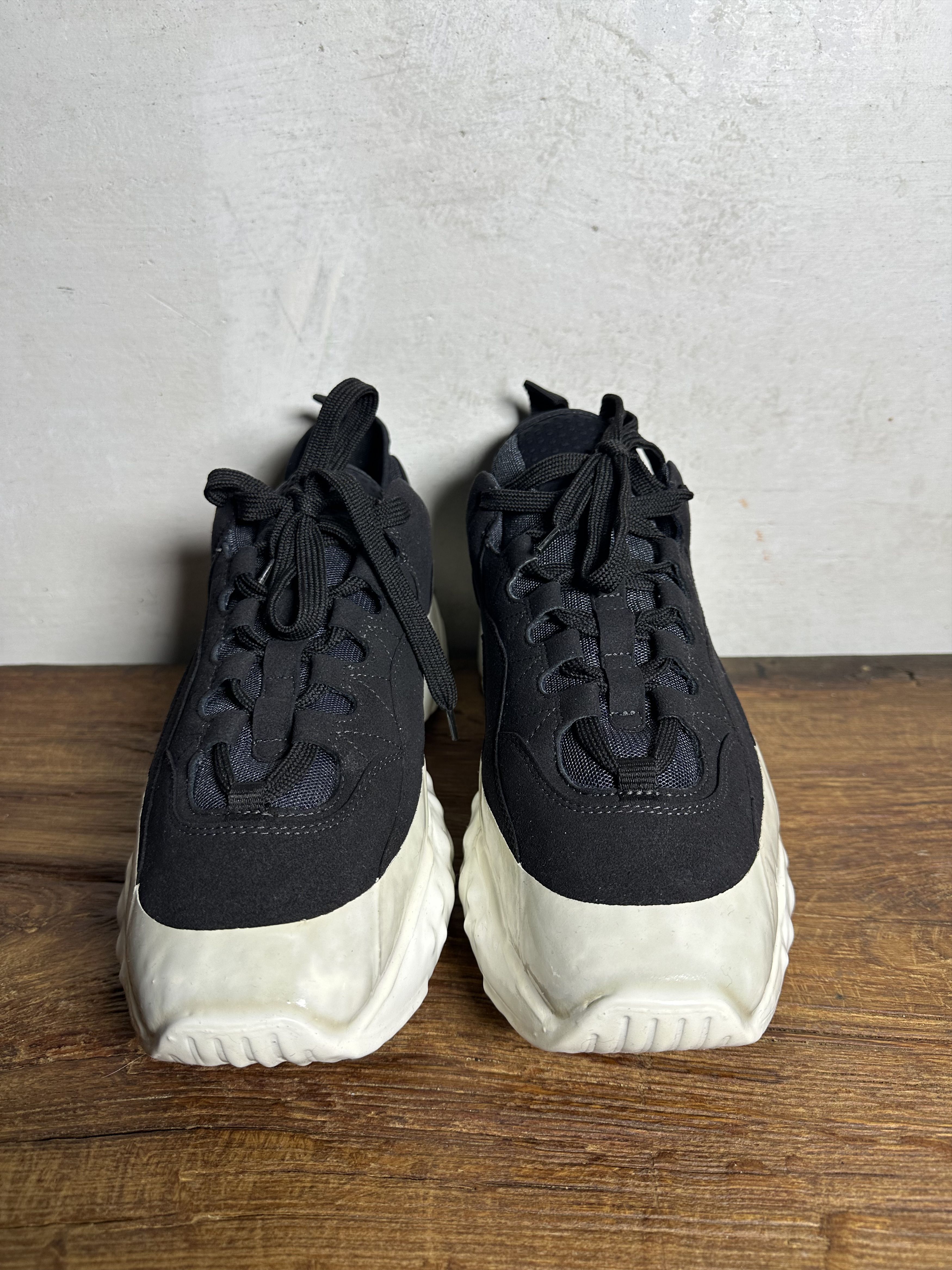 Acne Studios ACNE STUDIOS Black Rockaway Sneakers With Patent Sole Size US 11 / EU 44 - 10 Thumbnail