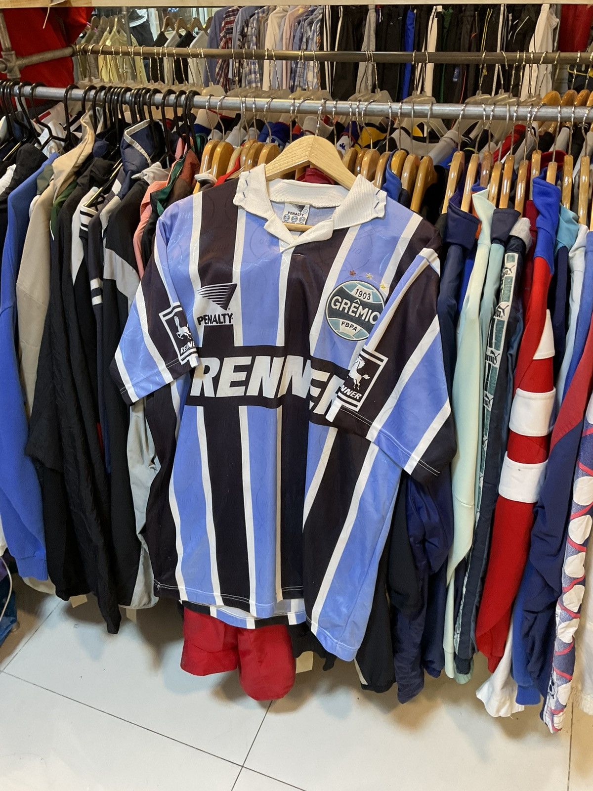 Other Vintage 1995 Gremio FPBA Home Kit Size US M / EU 48-50 / 2 - 1 Thumbnail