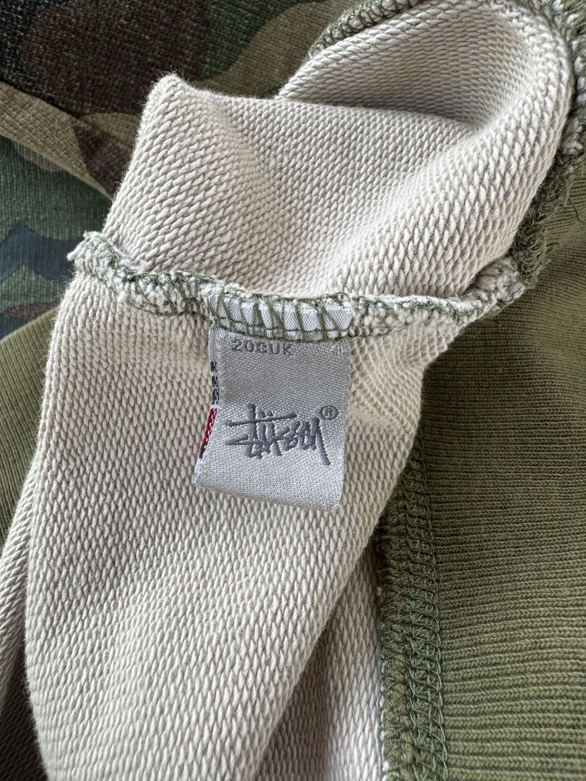 Stussy × Vintage Vintage Y2k Stussy Tribe Camo Sweatshirt Size US M / EU 48-50 / 2 - 6 Thumbnail