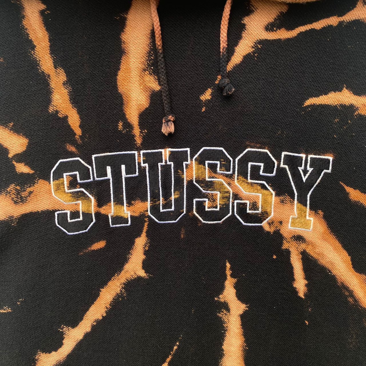 Stussy STUSSY HOODIE SPIRAL CUSTOM BLEACH WASH XL PULLOVER Size US XL / EU 56 / 4 - 4 Thumbnail
