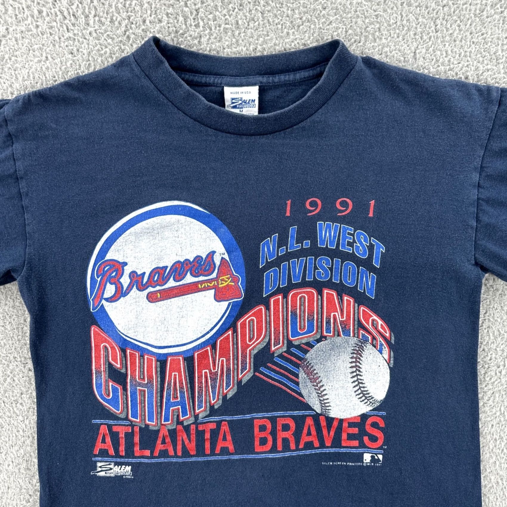 Salem Sportswear VINTAGE Salem Sportswear Mens Medium Blue T Shirt 1991 Atlanta Braves Champions Shirt Mens M Blue 90s USA Baseball Size US M / EU 48-50 / 2 - 5 Thumbnail