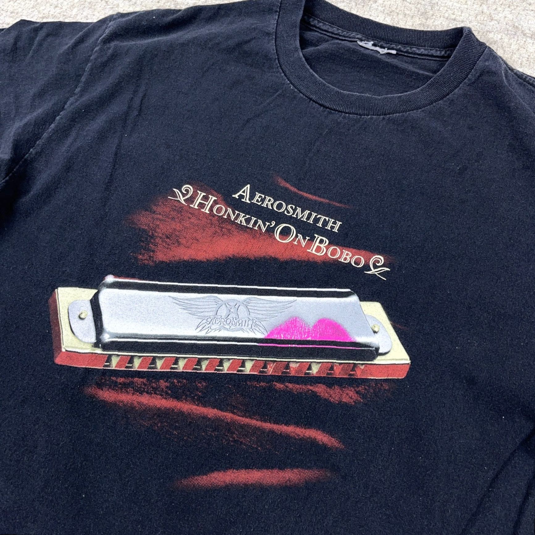 Aerosmith Vintage Aerosmith Shirt Men M Black Band Tee Concert Y2K Honkin On Bobo Mens Band Rock Tee Size US M / EU 48-50 / 2 - 5 Thumbnail