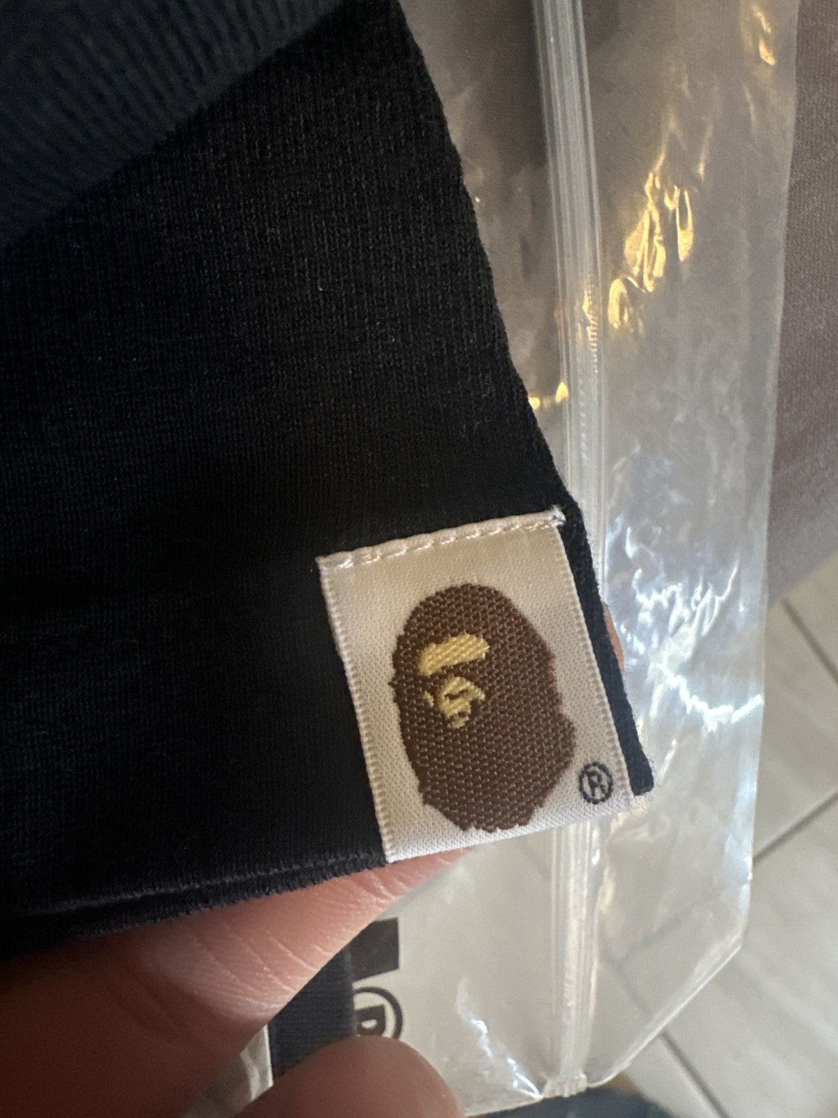 Bape 1st Camo Kanji Logo Tee Size US M / EU 48-50 / 2 - 5 Thumbnail
