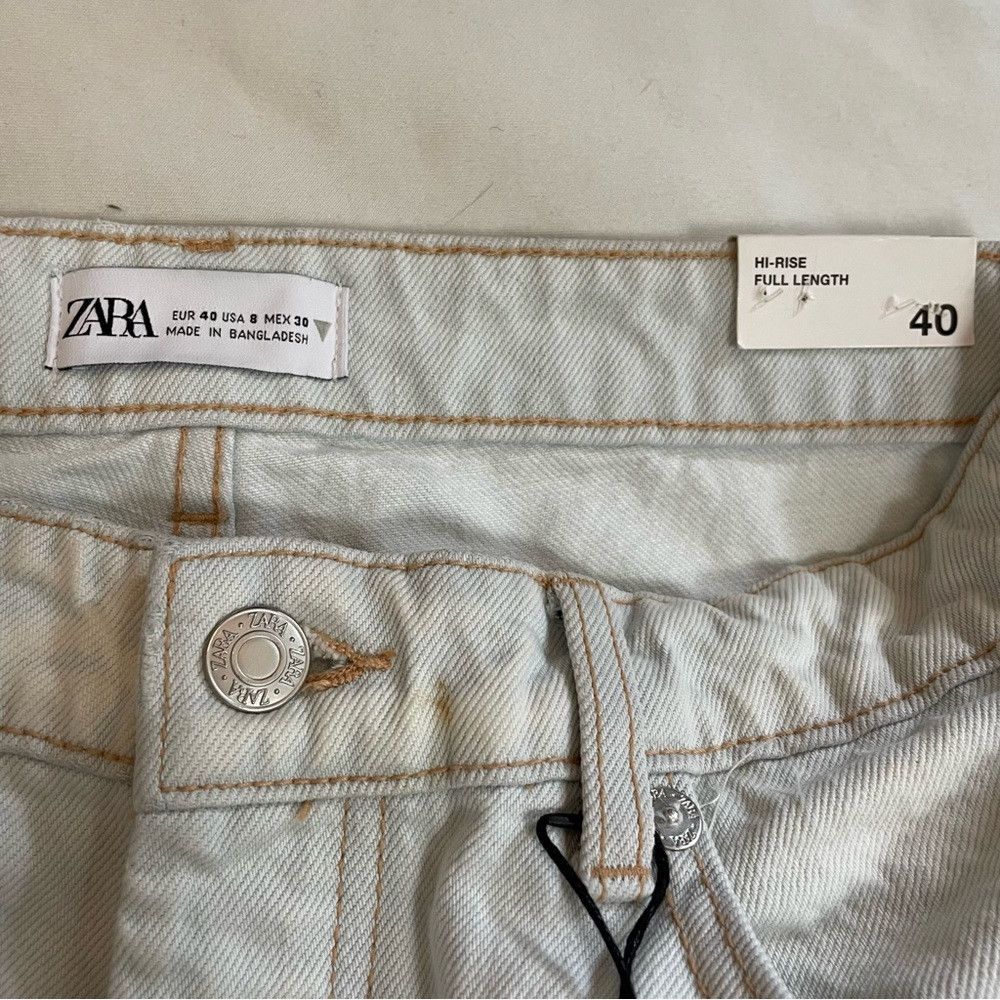 Zara NWT New Zara High Rise Full Length Button Fly Straight Jean Size 30" / US 8 / IT 44 - 7 Thumbnail