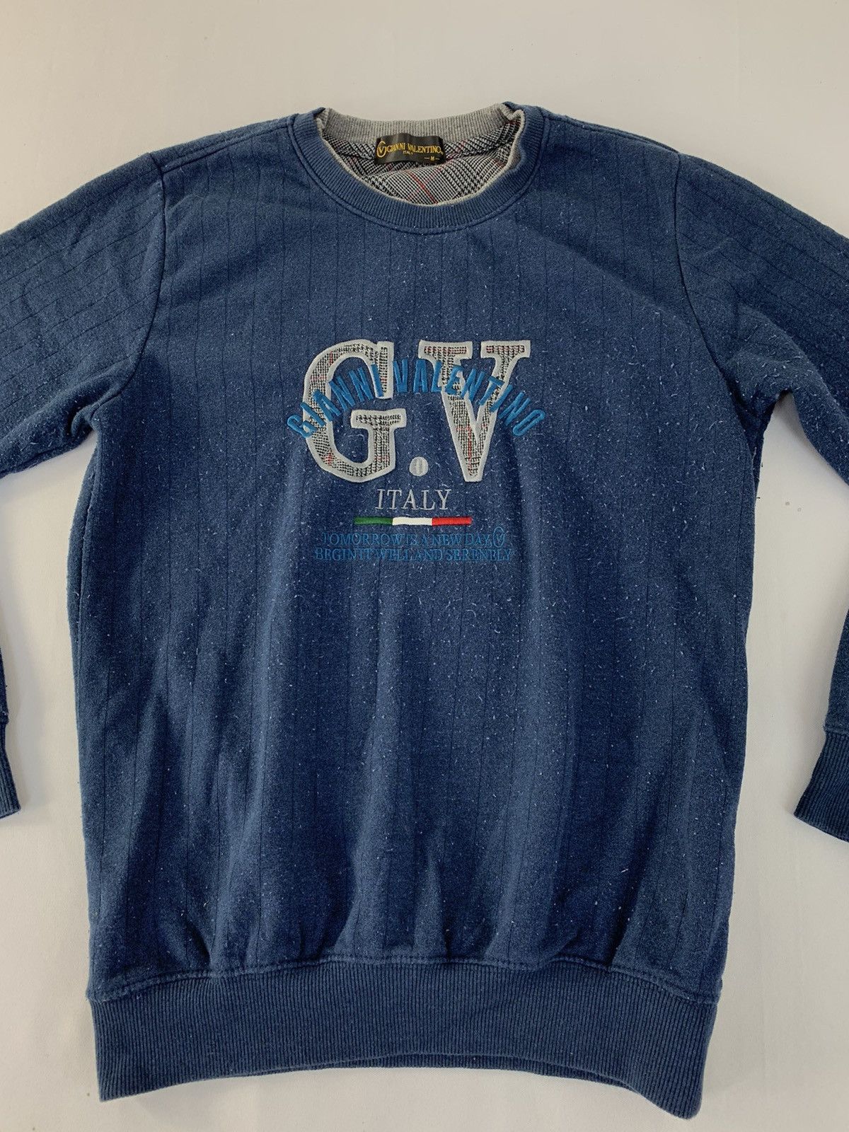 Gianni Valentino 90s Gianni Valentino GV Italy Embroidery Logo Sweatshirt Size US M / EU 48-50 / 2 - 2 Thumbnail