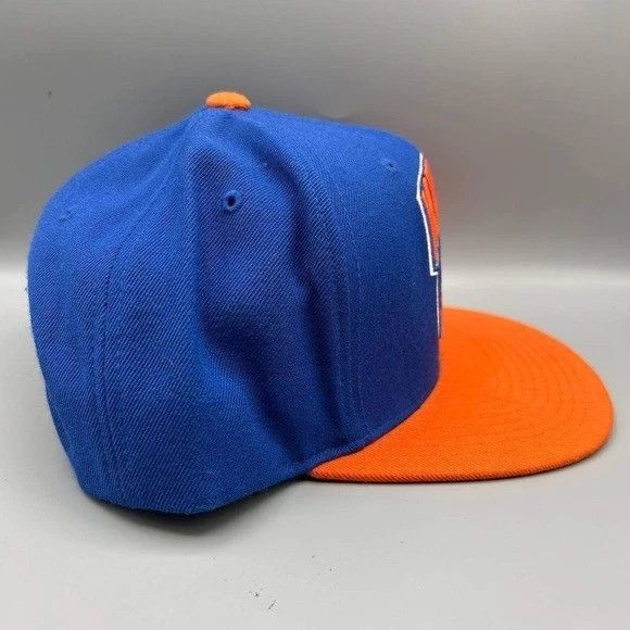 Mitchell & Ness New York Knicks Hat Men Blue Orange Big Logo Snap Back Cap Size ONE SIZE - 6 Thumbnail