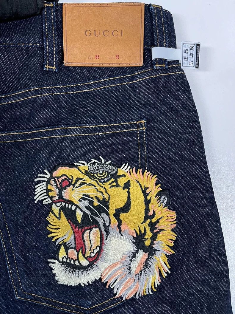Gucci Dark blue pocket tiger head patch casual jeans 2502-N