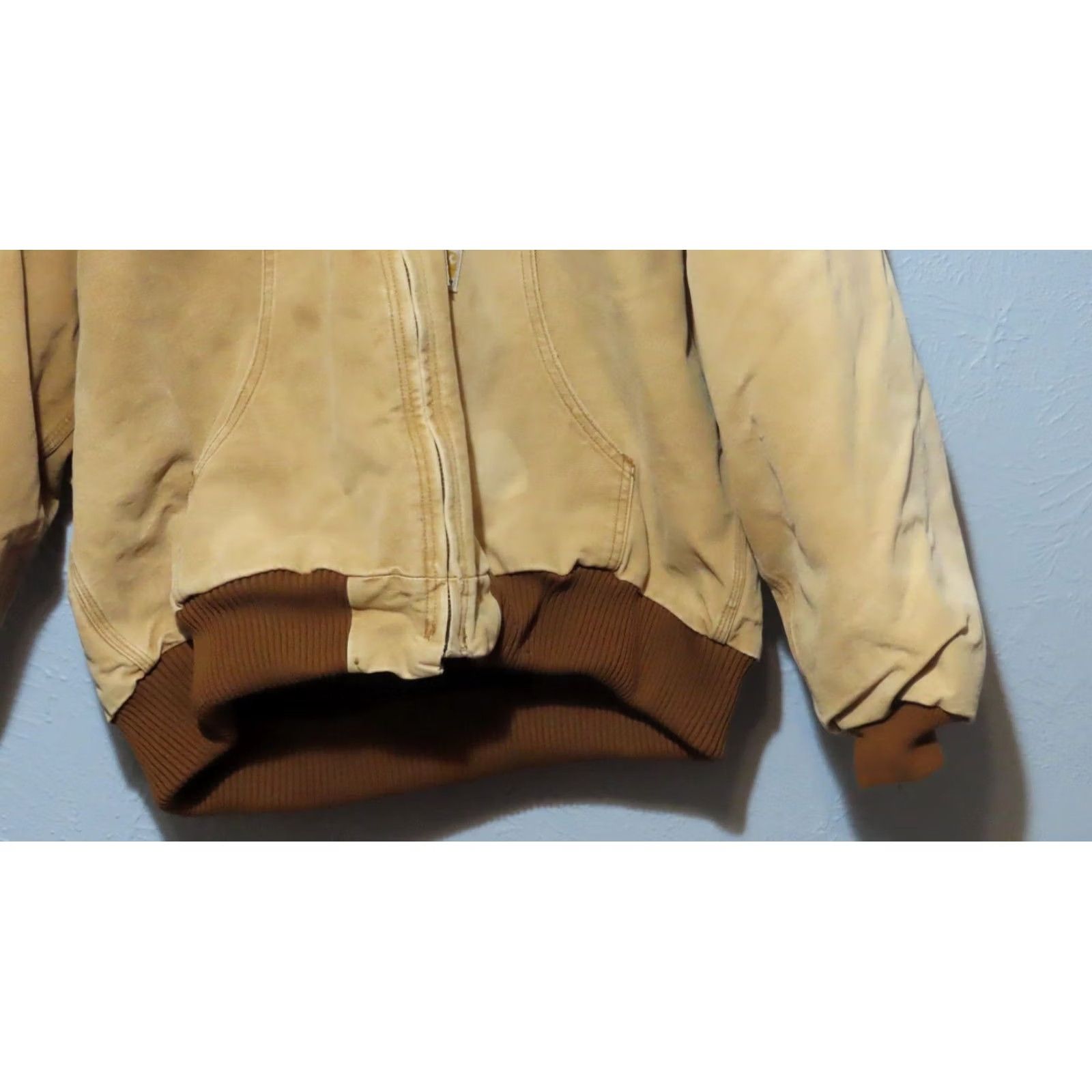 Carhartt Vintage Carhartt J140 Faded Distressed Stained Hooded Active Jacket XL Tan Size US XL / EU 56 / 4 - 2 Thumbnail