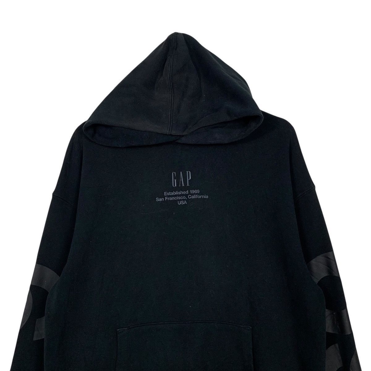 Gap GAP Center Logo Pullover Black Hoodies Sweatshirt #1789-C79 Size US S / EU 44-46 / 1 - 2 Thumbnail