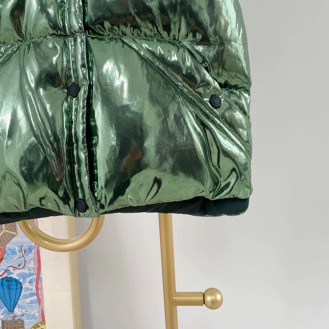 Moncler Moncler Green Shiny Down Vest 1 Size S / US 4 / IT 40 - 4 Thumbnail