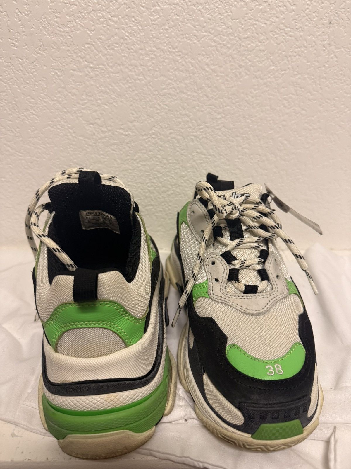 Balenciaga Balenciaga Triple S Chunky Sole Sneaker - Green/White/Black Size US 8 / IT 38 - 11 Thumbnail