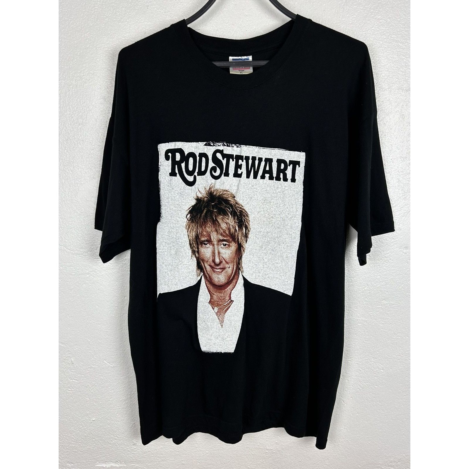 Band Tees 00s Vintage Rod Stewart 2007 Arena Tour Embossed T-Shirt Size US XL / EU 56 / 4 - 1 Thumbnail