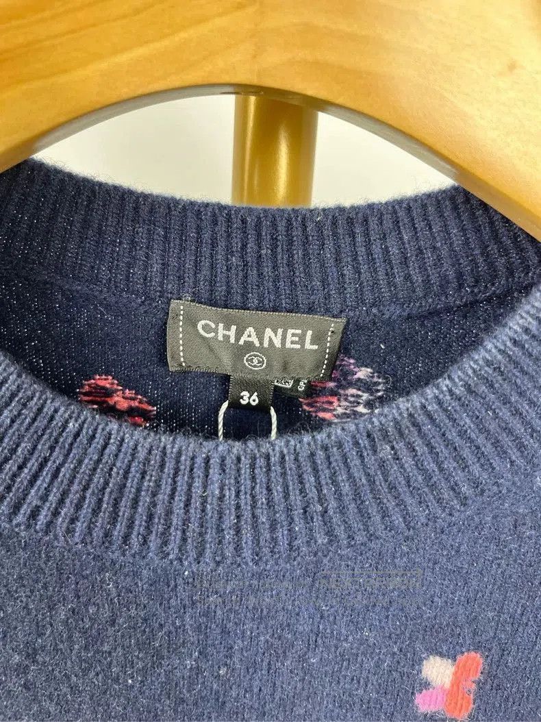 Chanel Chanel Blue Floral Long Sleeve Knit. Size US S / EU 44-46 / 1 - 4 Thumbnail
