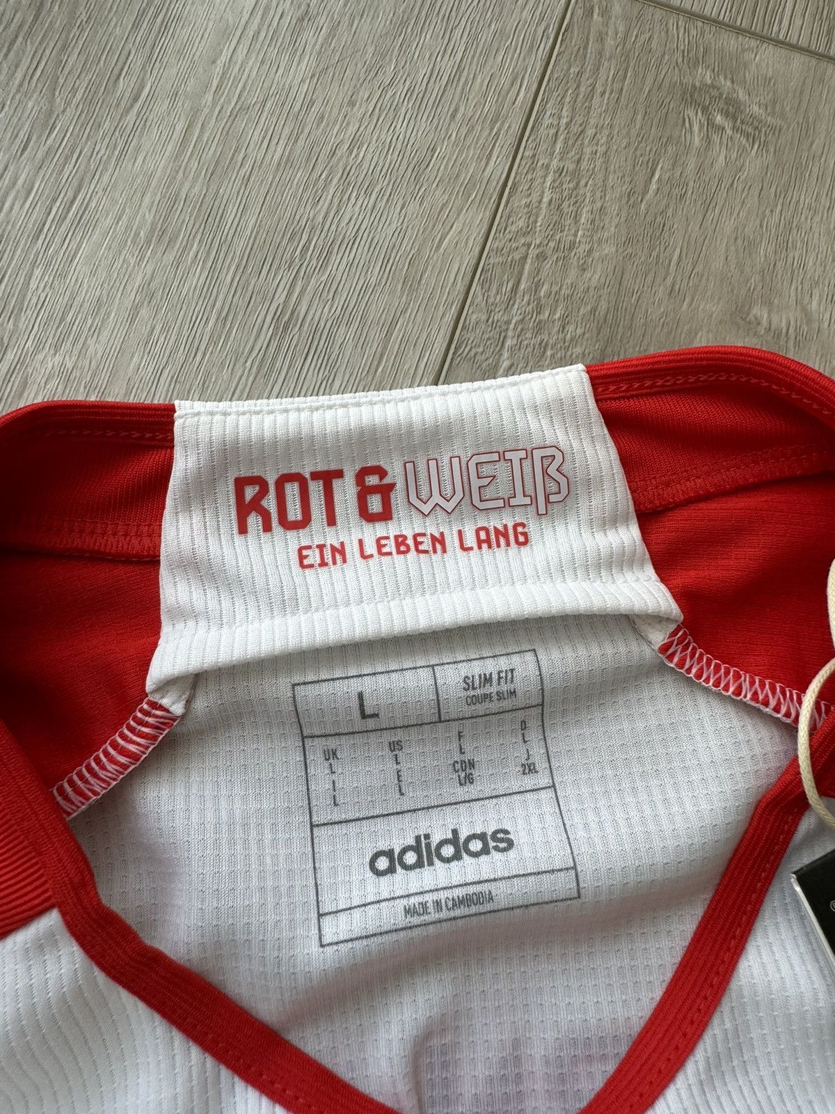 Adidas Bayern Munich #9 Harry Kane Jersey Size US L / EU 52-54 / 3 - 5 Thumbnail