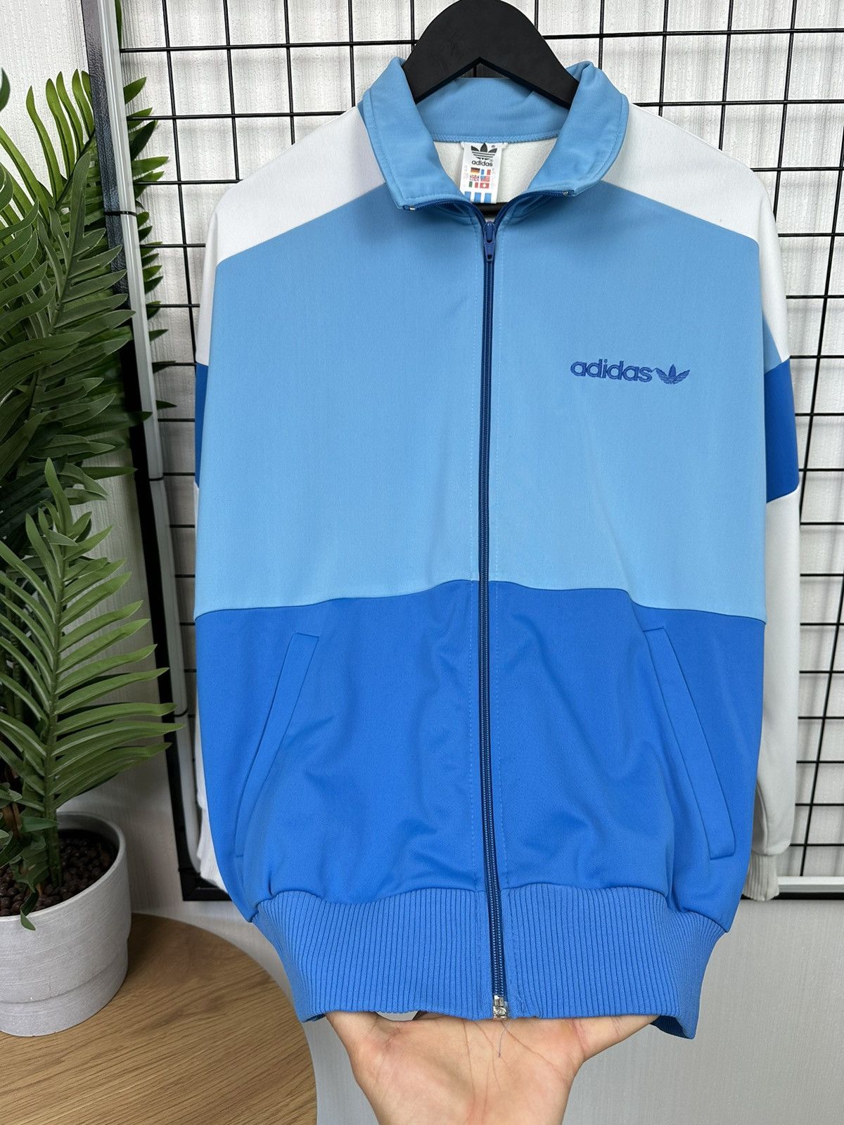 Adidas × Vintage Rare Vintage Adidas track jacket Men S white made in Austria Size US S / EU 44-46 / 1 - 7 Thumbnail