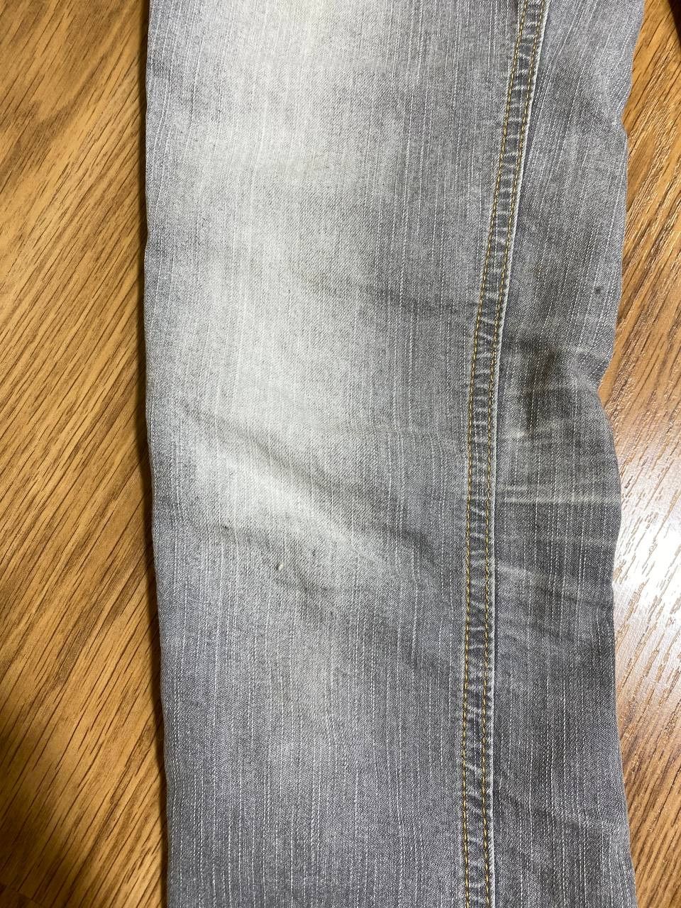 Calvin Klein × Vintage Vintage Y2K Light Wash Calvin Klein Essential Denim Jeans! Size US 26 / EU 42 - 12 Thumbnail