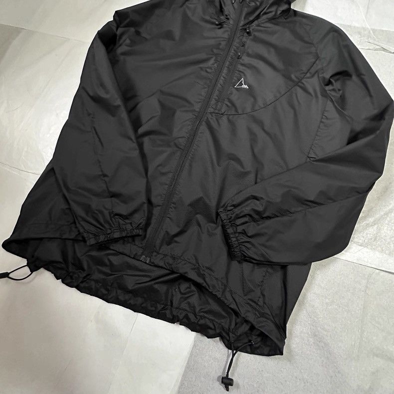 Designer Roa Hiking tactical outdoor light jacket Size US L / EU 52-54 / 3 - 4 Thumbnail