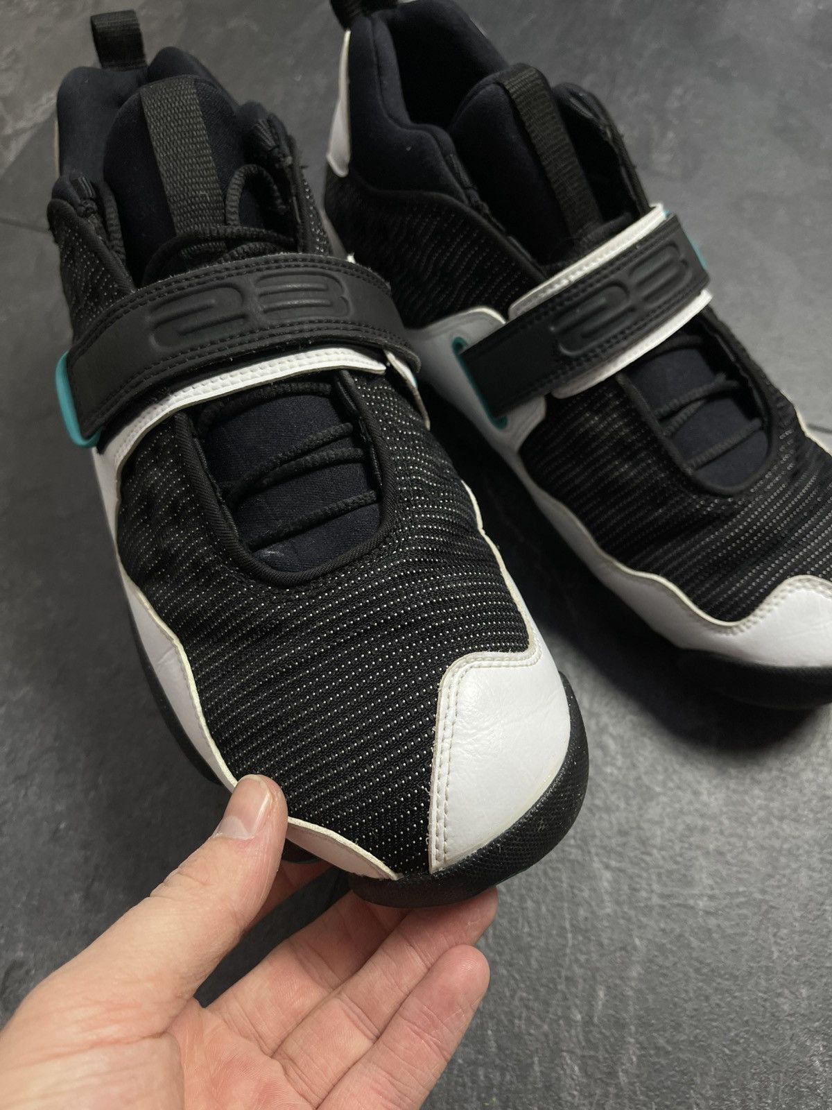 Streetwear Air Jordan Black Cat Retro Black Turbo Green White Size US 8.5 / EU 41-42 - 7 Thumbnail